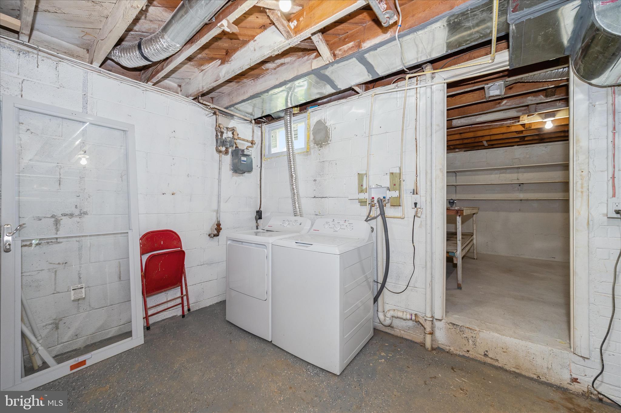 BURNT MILLS KNOLLS - Residential