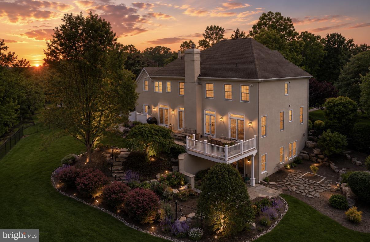 LAUREL BROOK - Residential