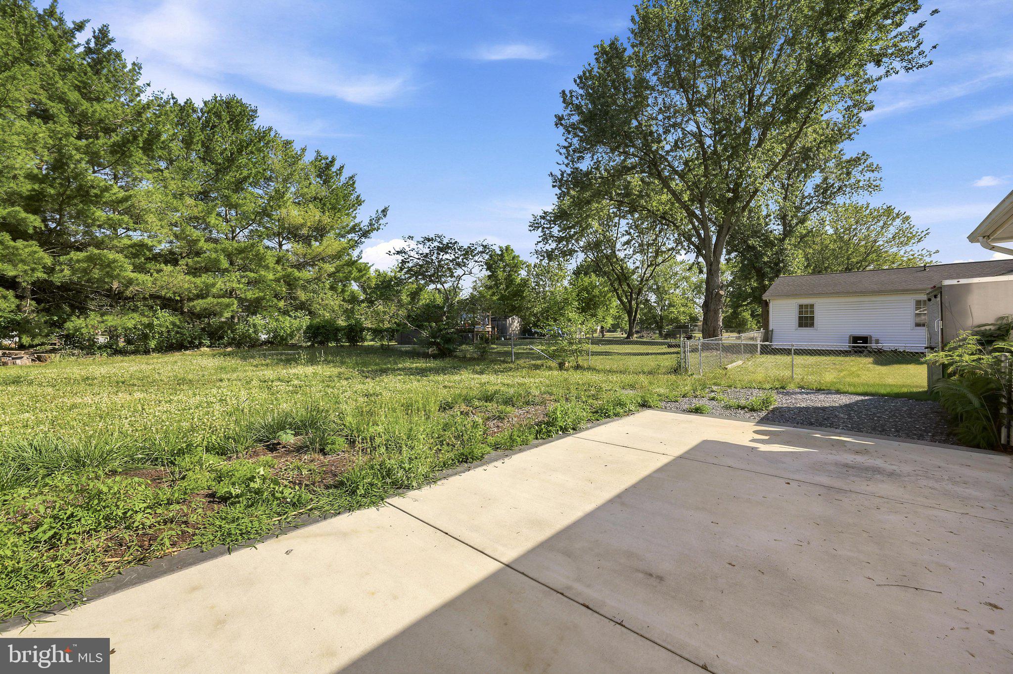 WAKELAND MANOR - Residential