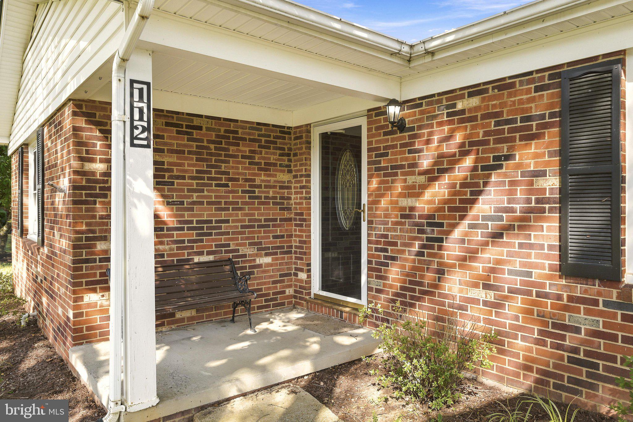 WAKELAND MANOR - Residential