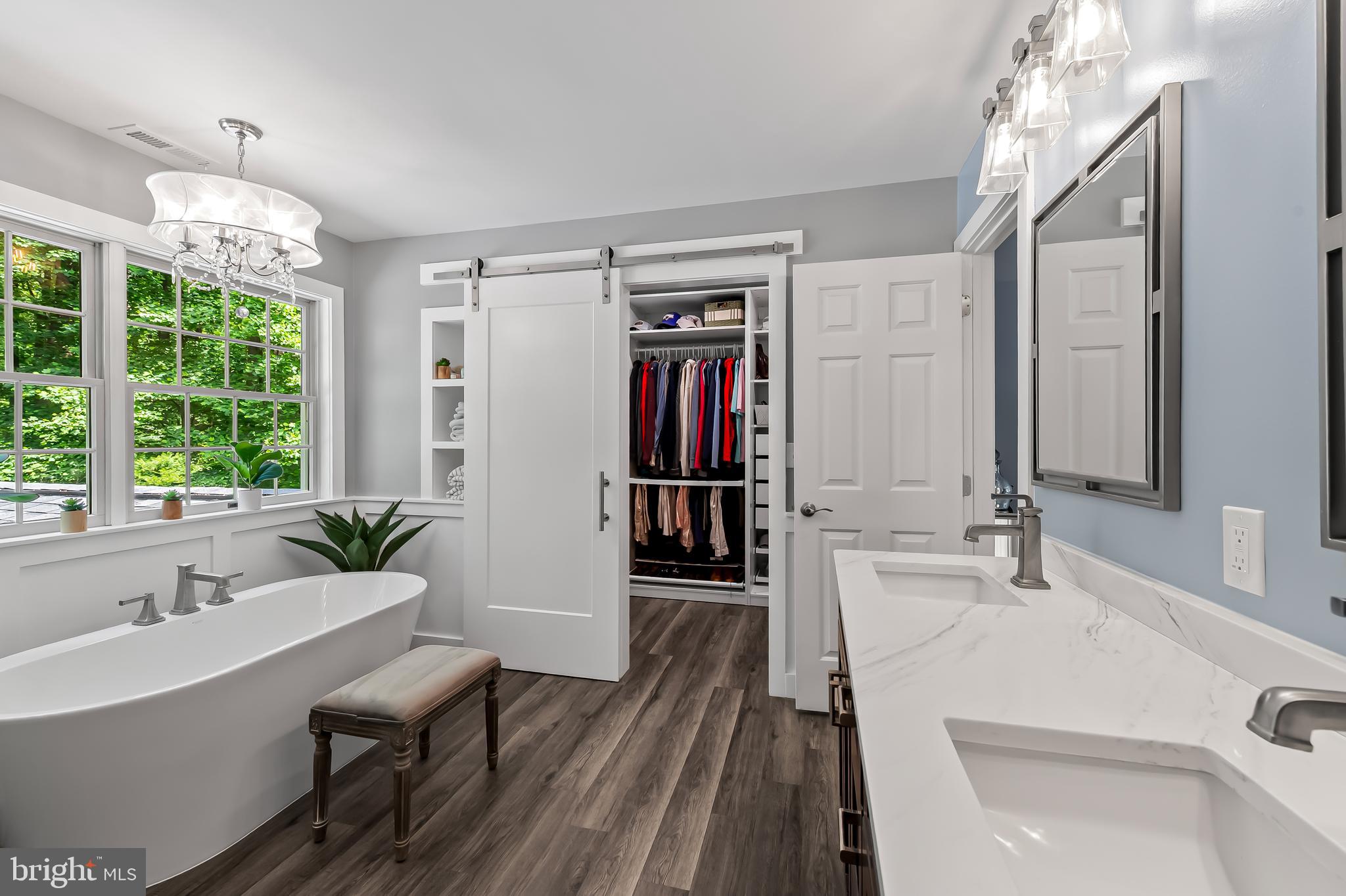 KINGSVILLE - Residential