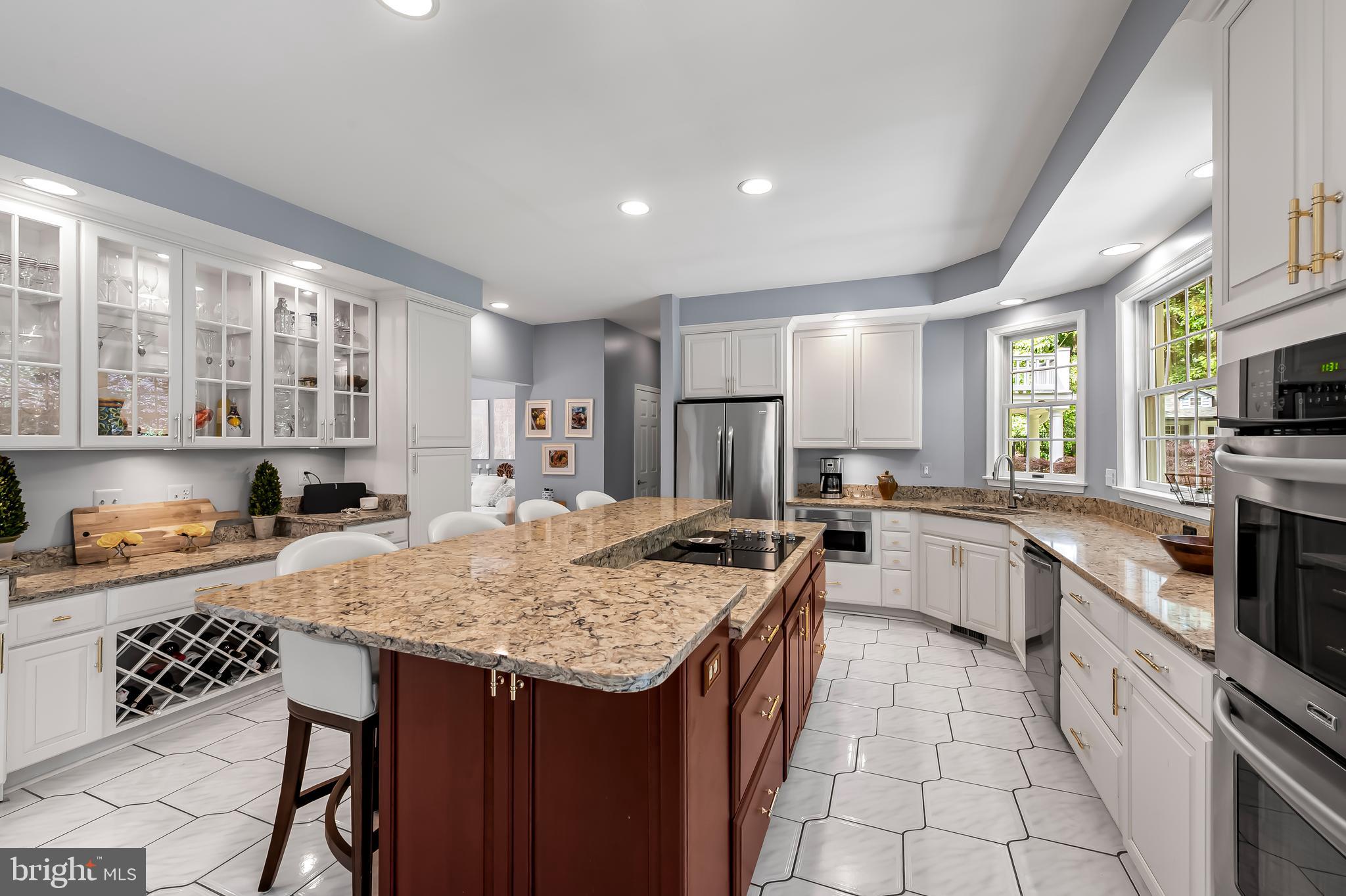 KINGSVILLE - Residential