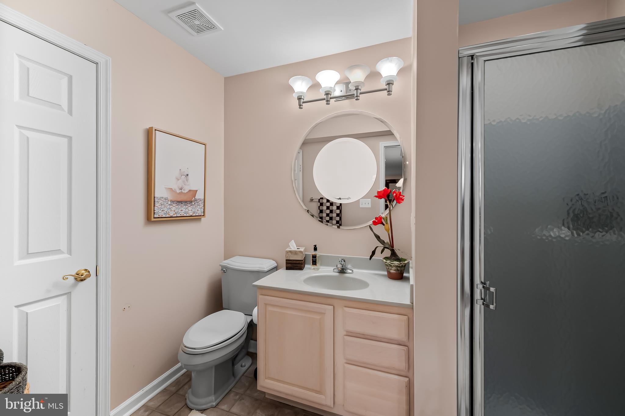 KINGSVILLE - Residential