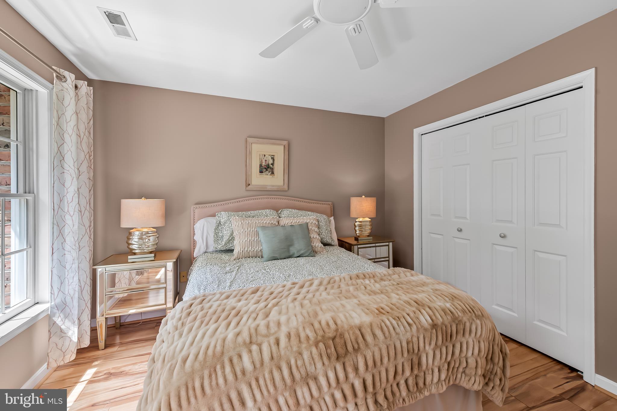 KINGSVILLE - Residential