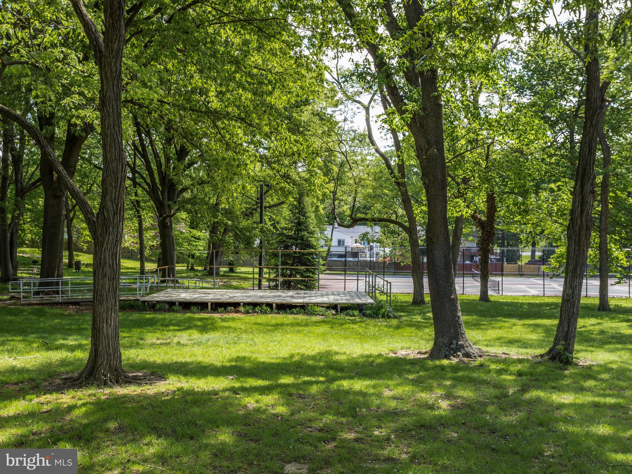 SHIPLEY HEIGHTS - Residential