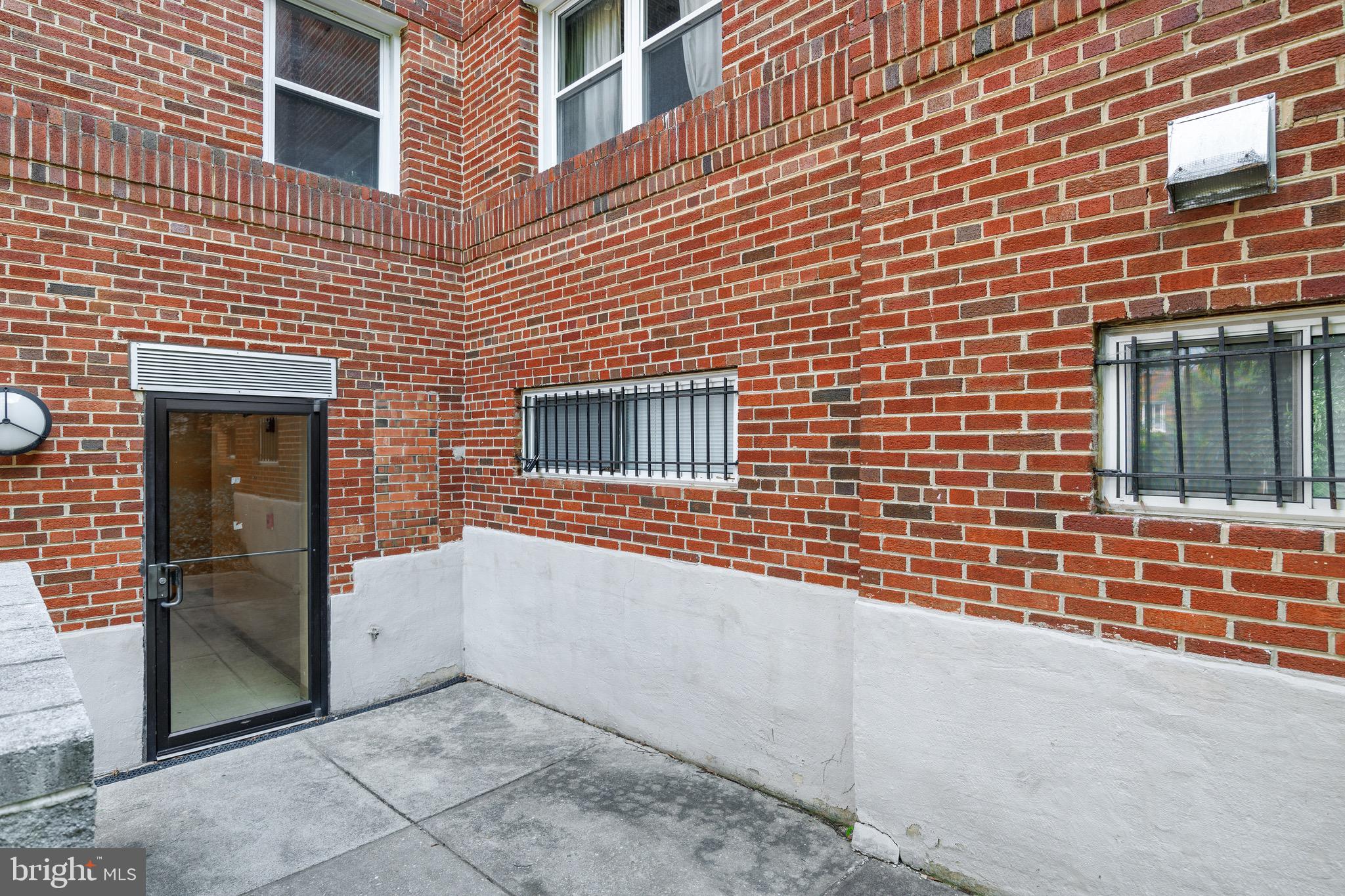 HILL CREST - Residential