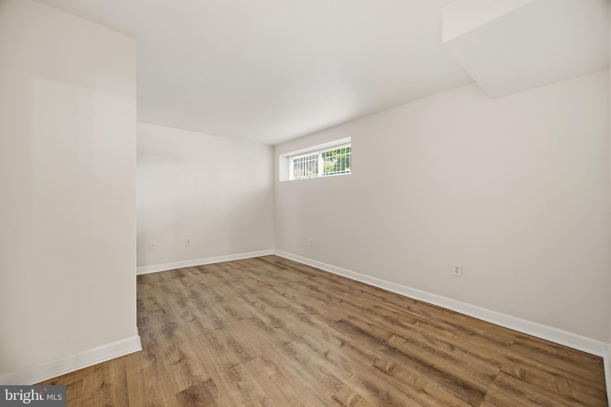 HILL CREST - Residential