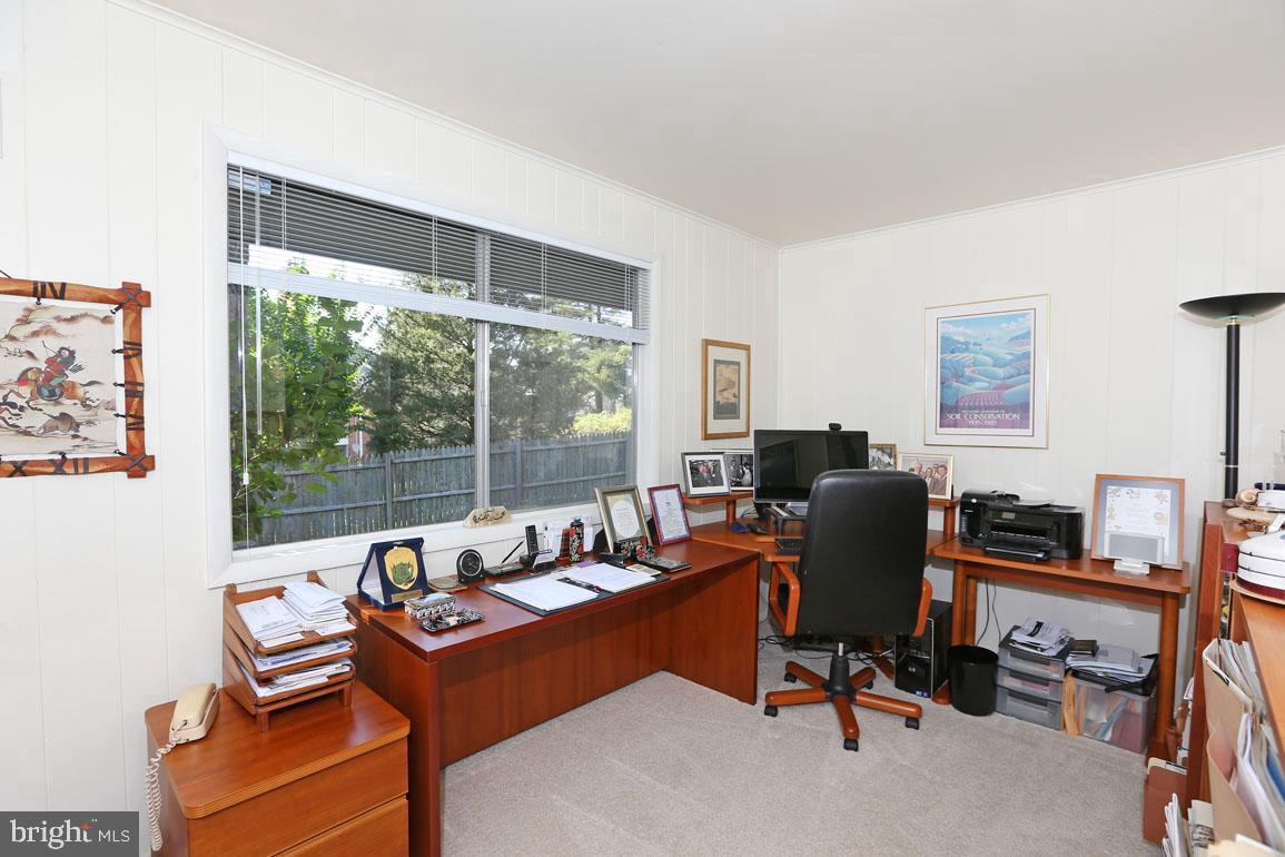 BANNOCKBURN ESTATES - Residential