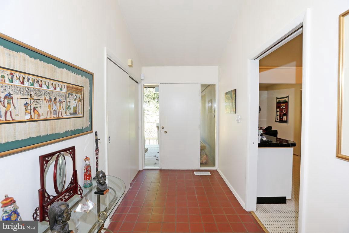 BANNOCKBURN ESTATES - Residential