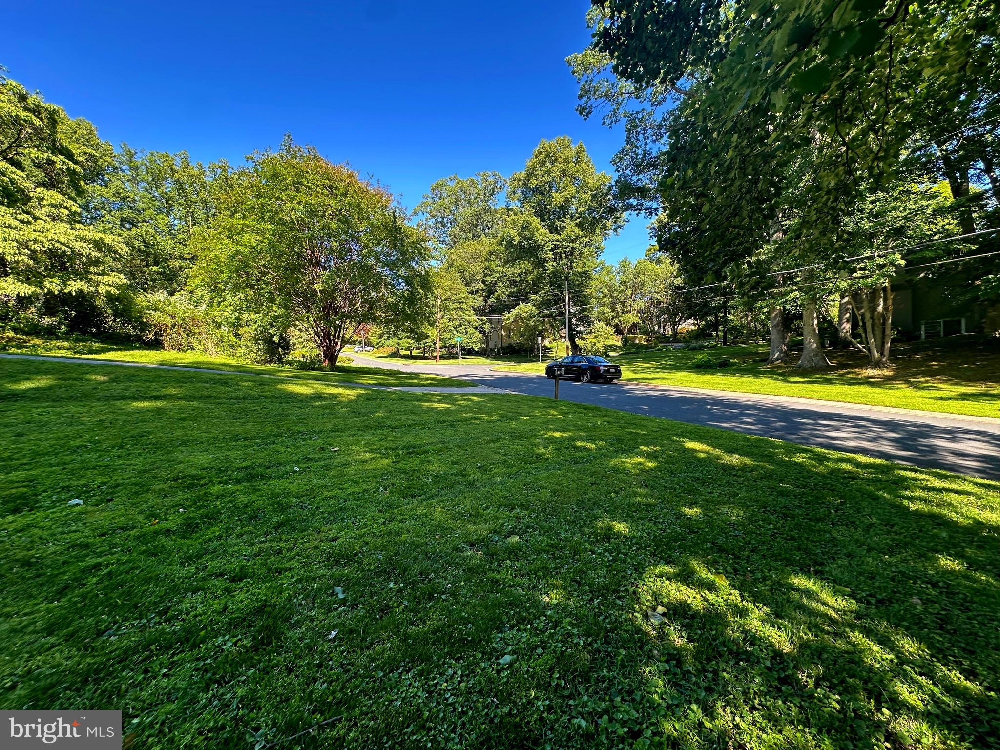 BANNOCKBURN ESTATES - Residential