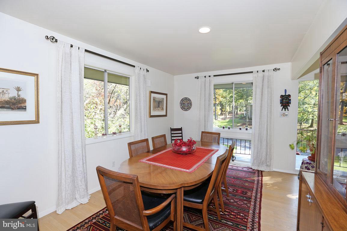 BANNOCKBURN ESTATES - Residential