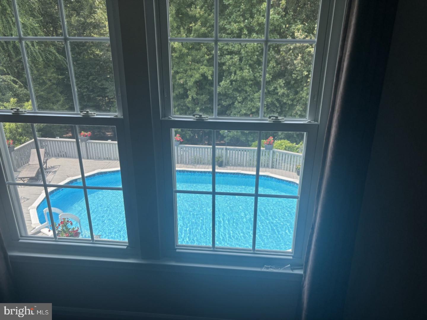 RIVERSIDE - Residential