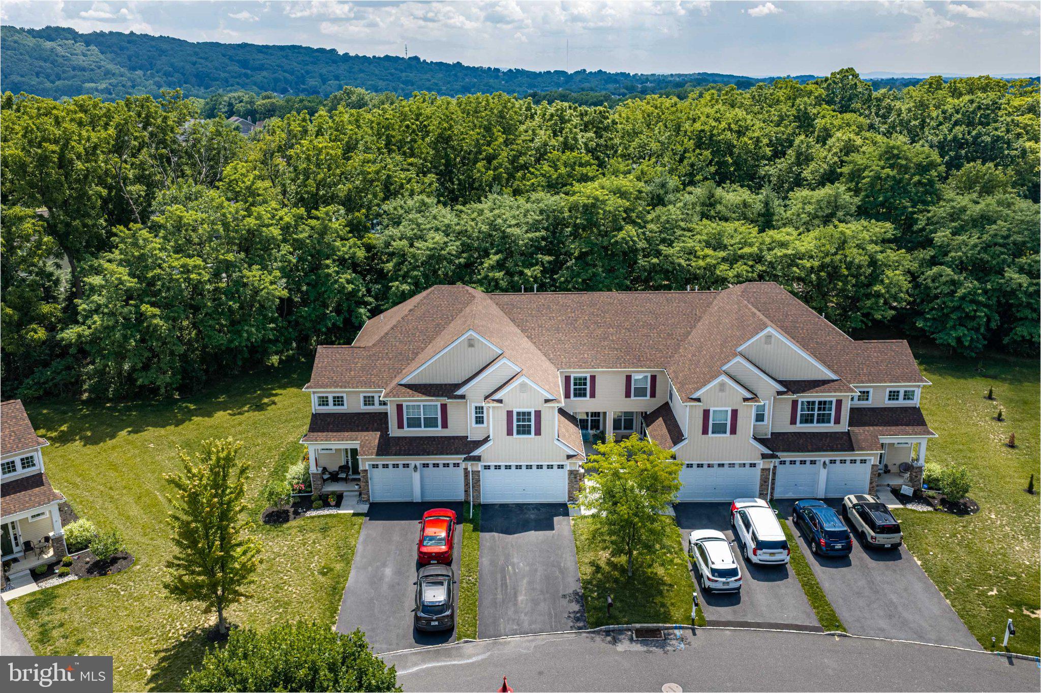 RIVERVIEW ESTATES - Residential