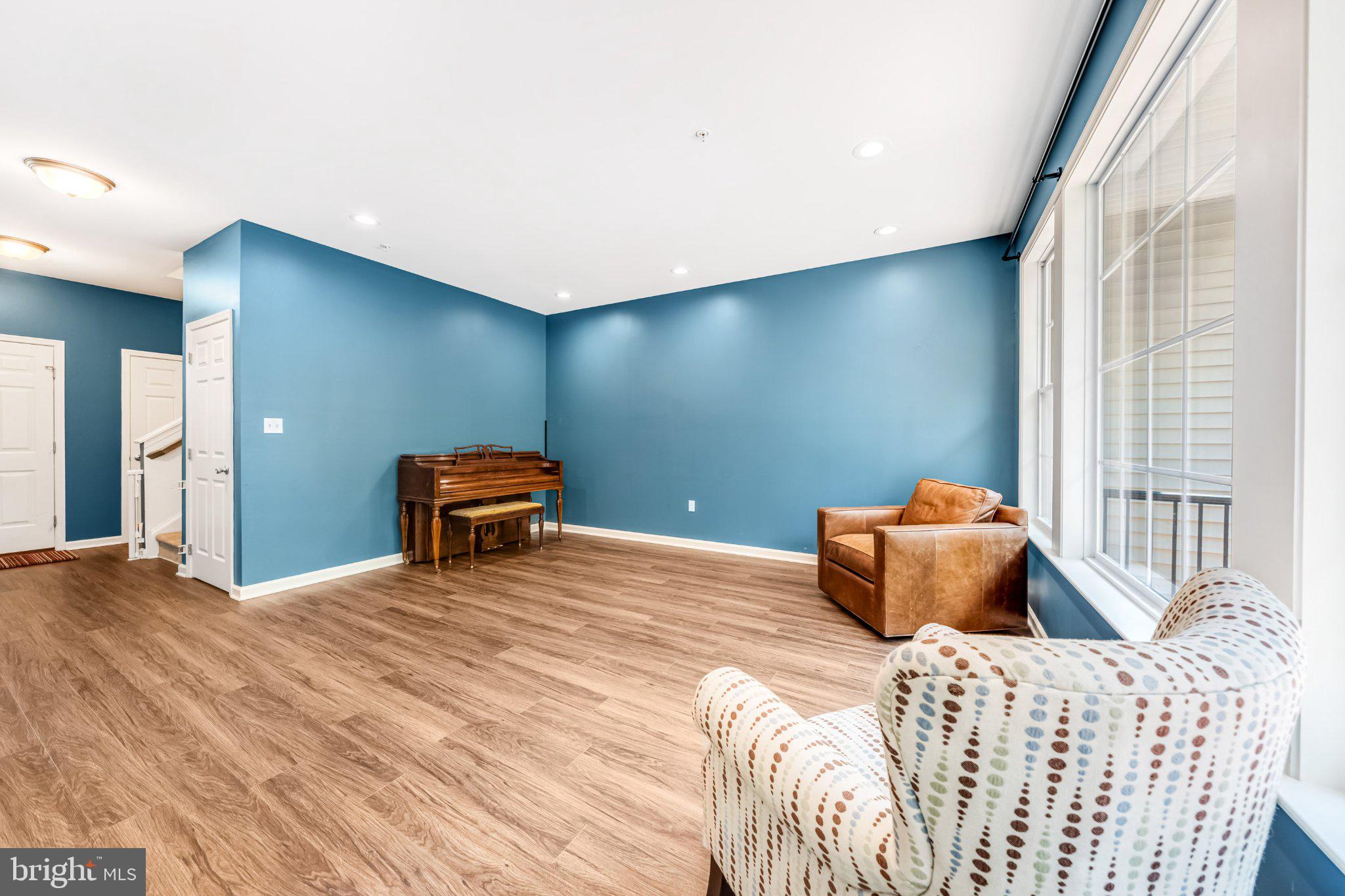 RIVERVIEW ESTATES - Residential