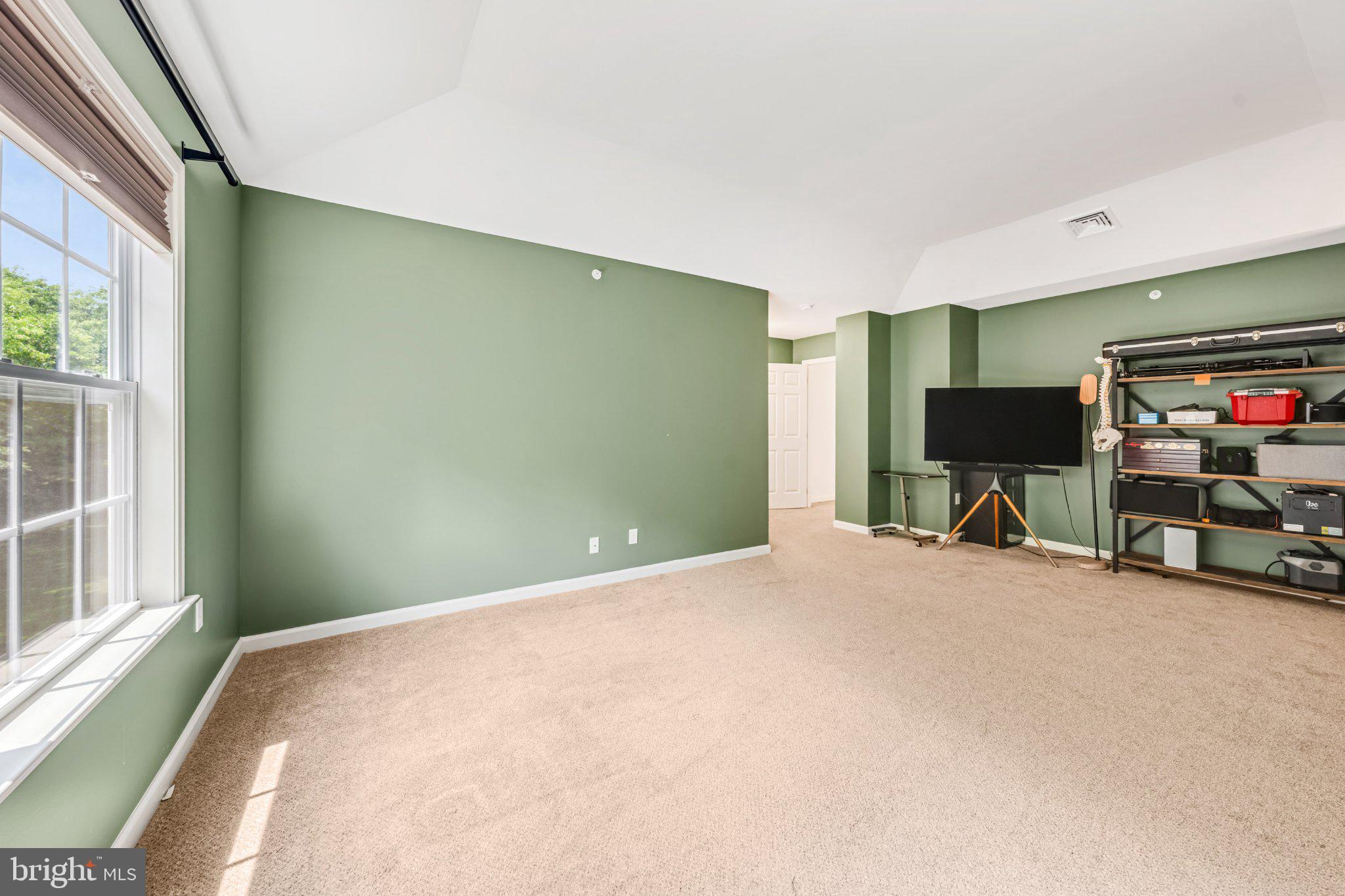 RIVERVIEW ESTATES - Residential