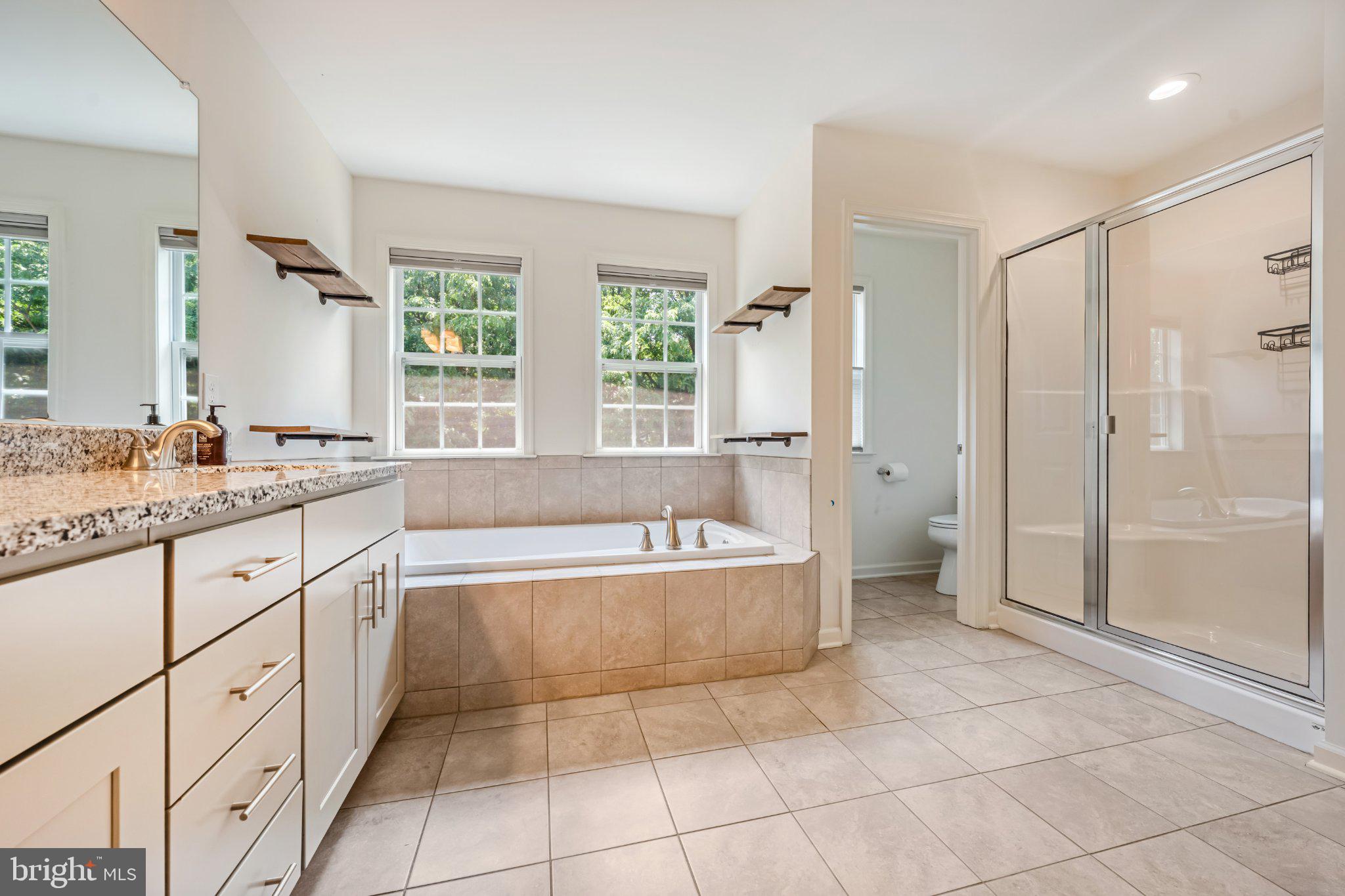 RIVERVIEW ESTATES - Residential