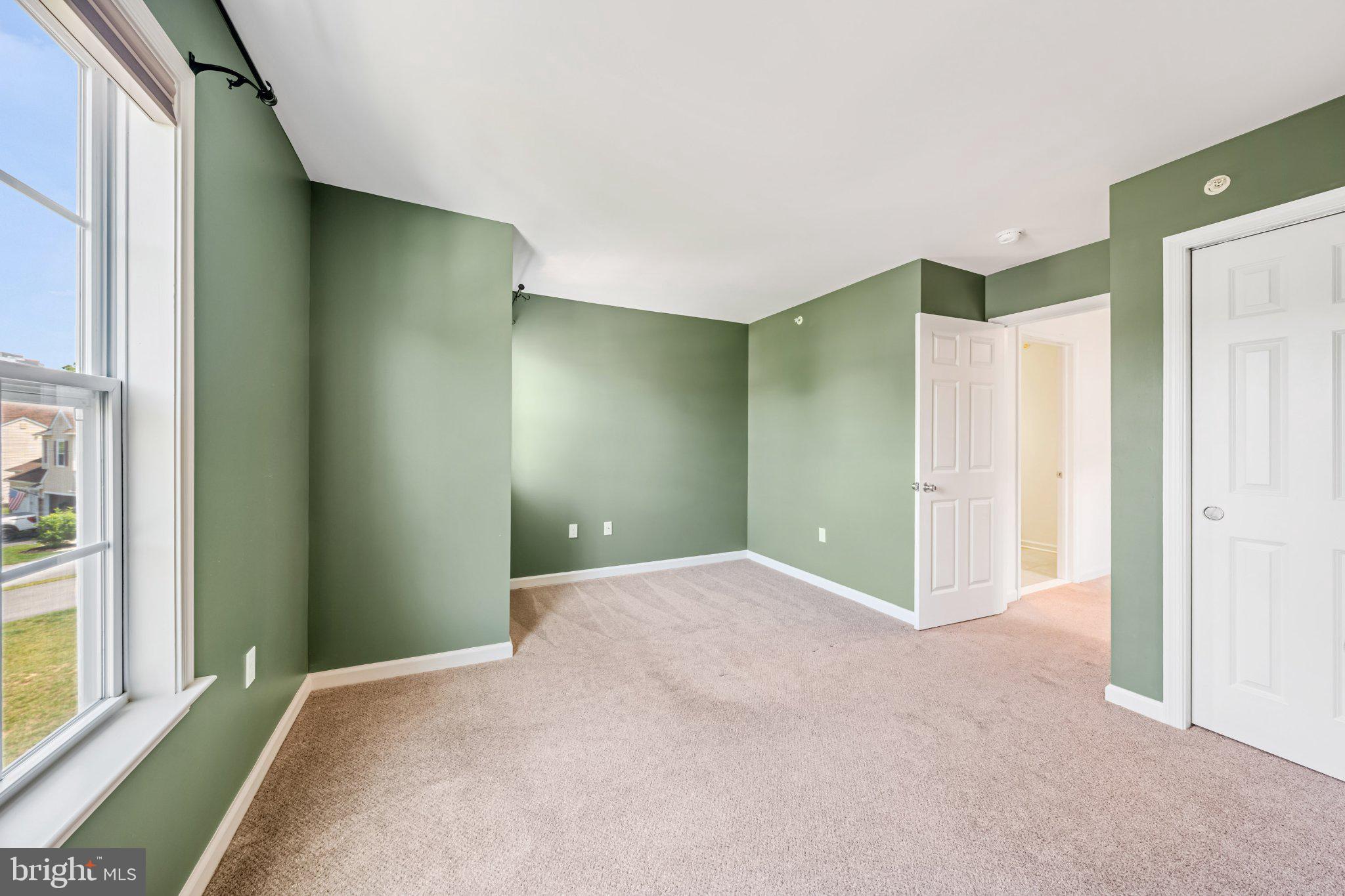 RIVERVIEW ESTATES - Residential