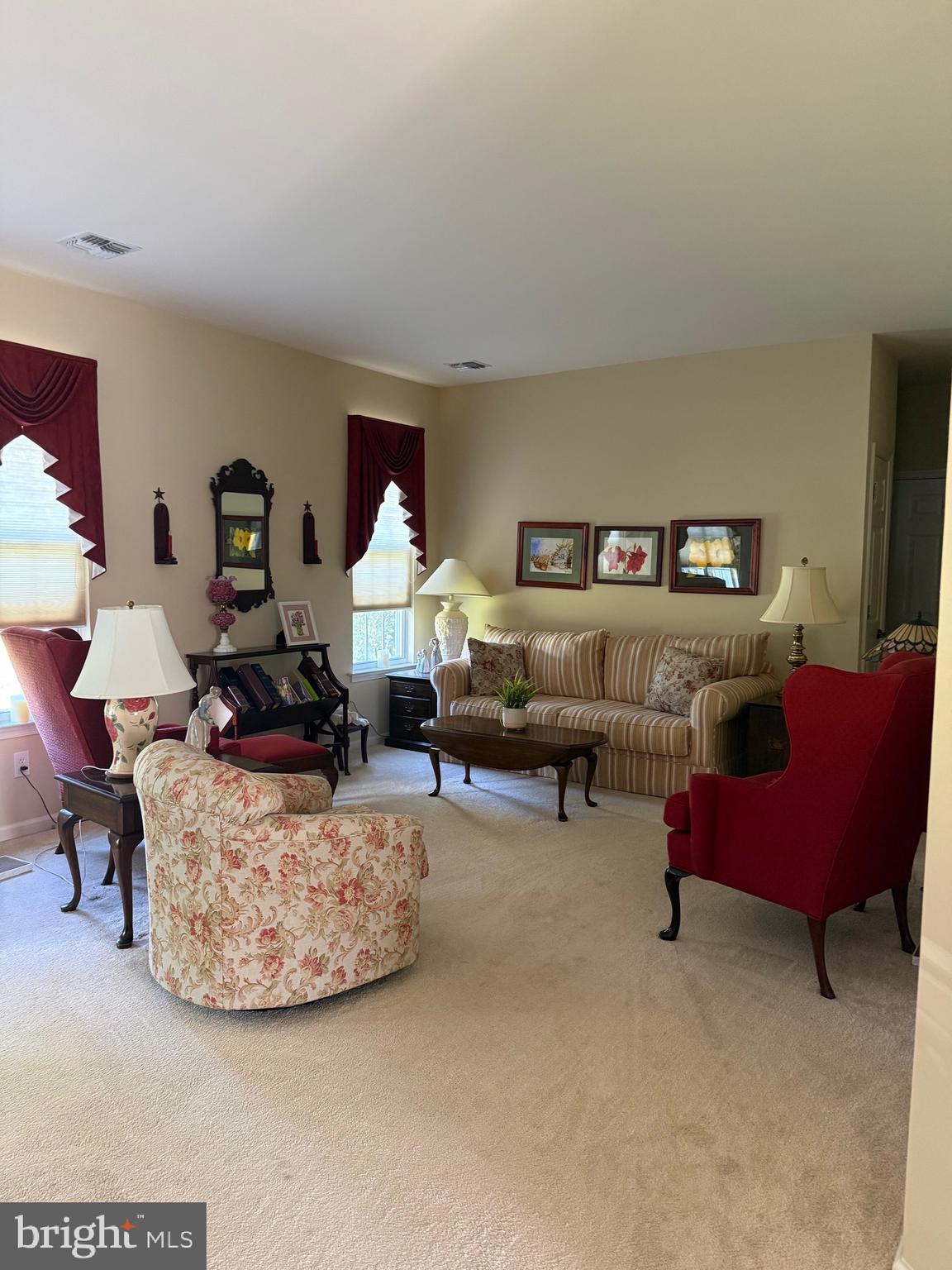 FOX HILL FARM - Residential