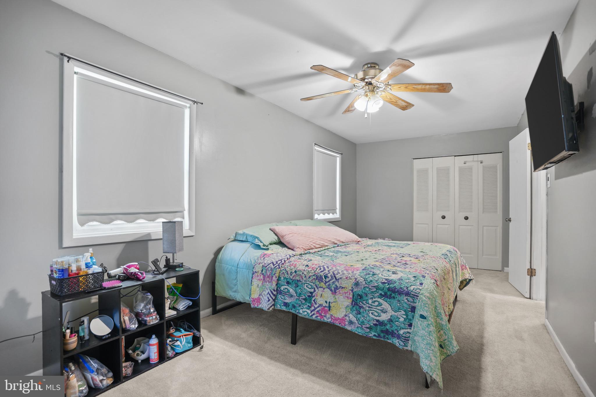 FOREST LAKES - Residential