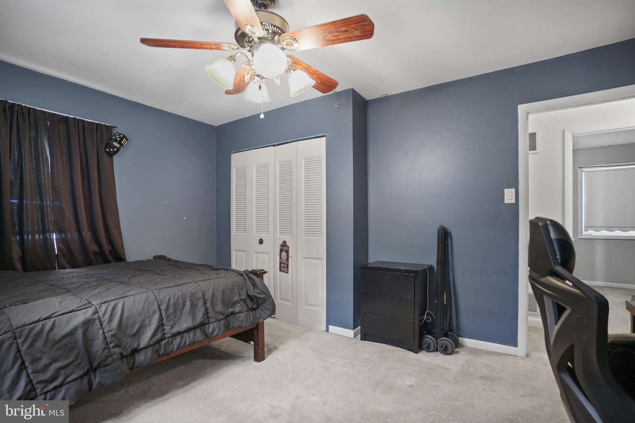 FOREST LAKES - Residential