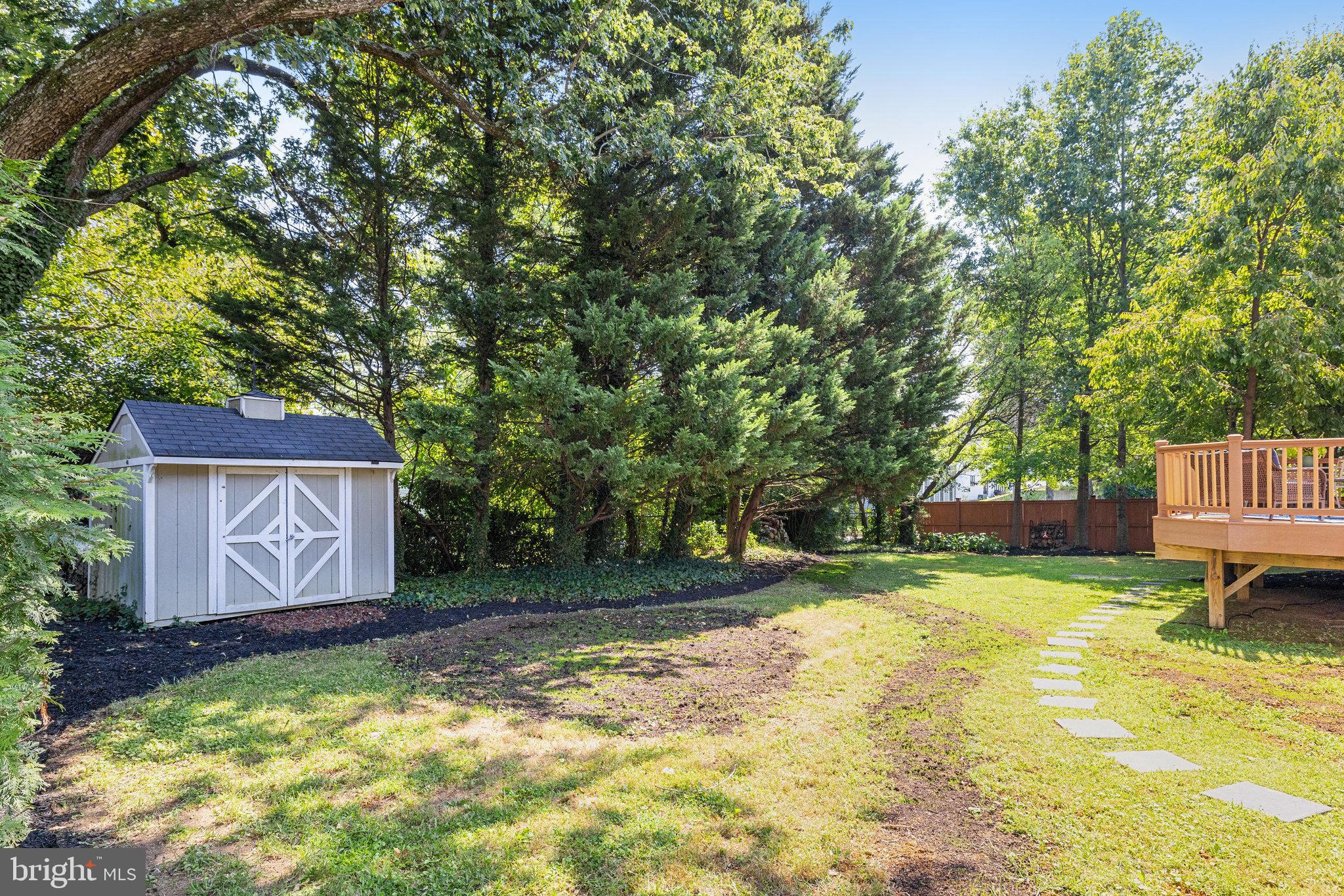 PIMMIT HILLS - Residential