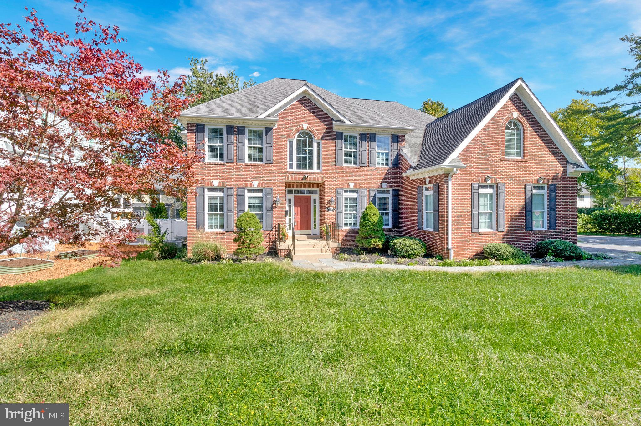 PIMMIT HILLS - Residential