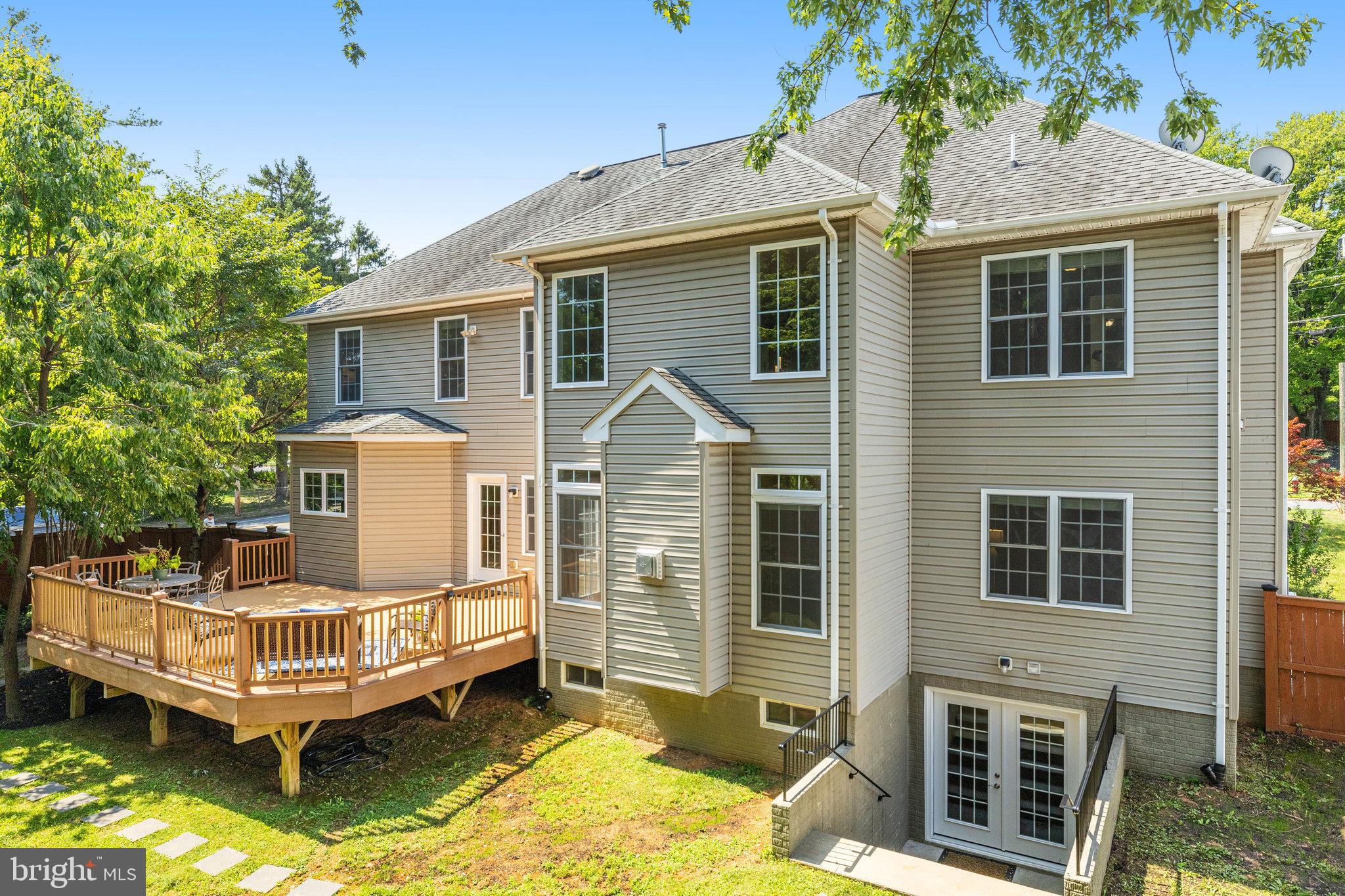 PIMMIT HILLS - Residential