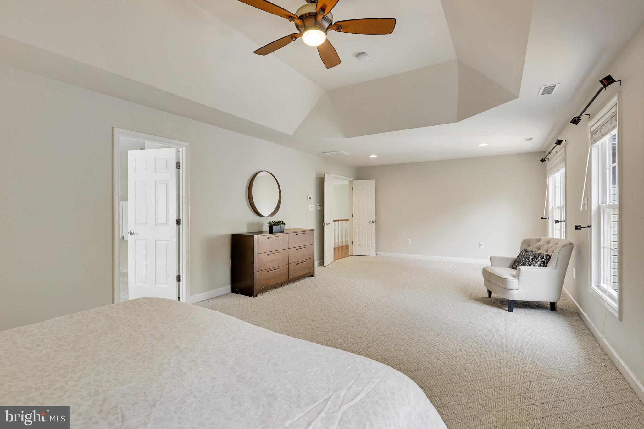PIMMIT HILLS - Residential