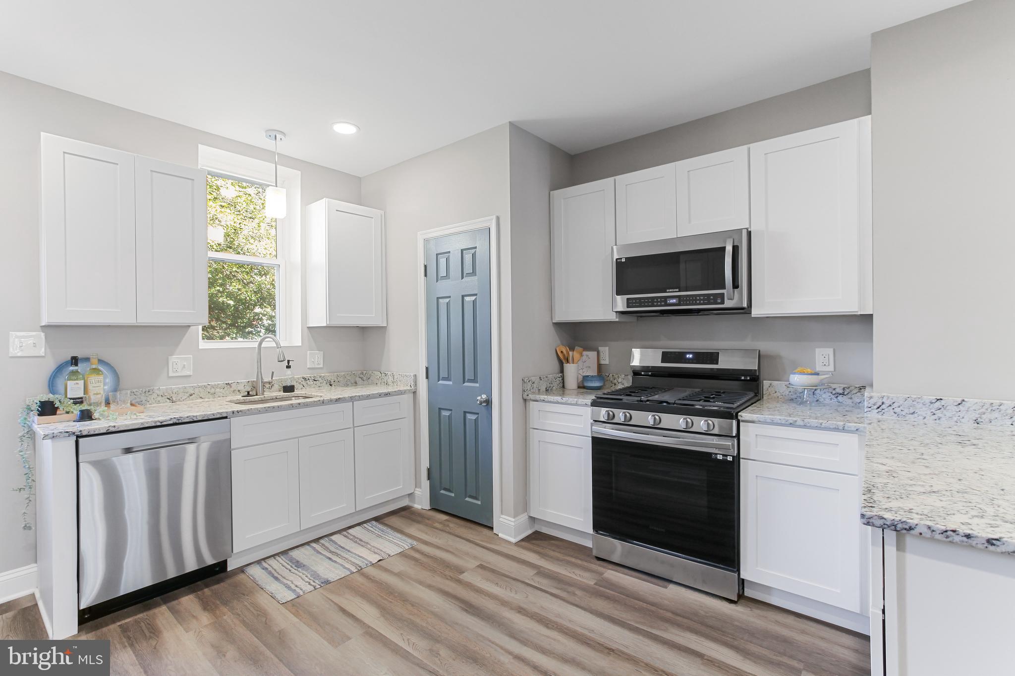 MOSHER - Residential Lease