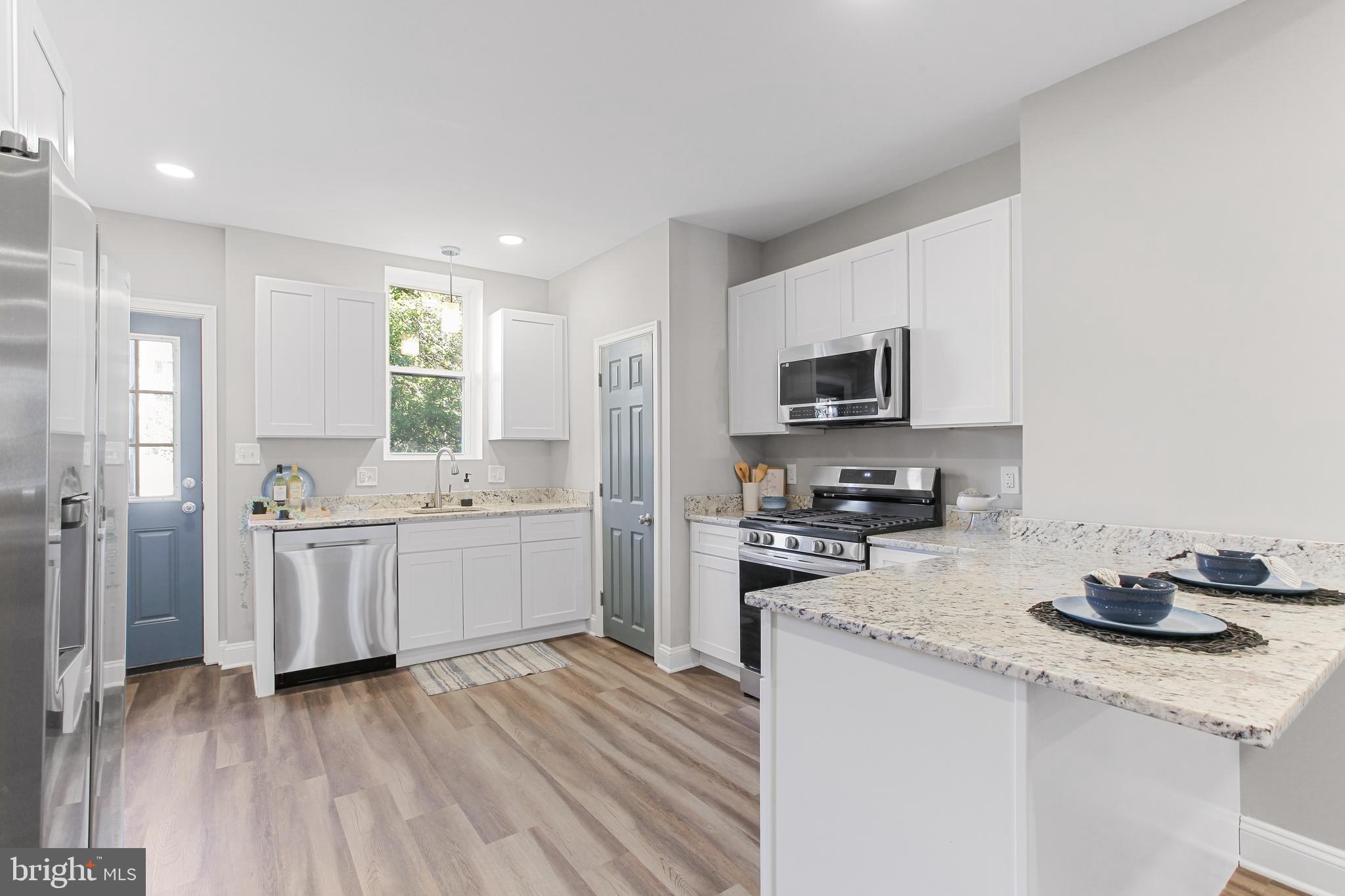 MOSHER - Residential Lease