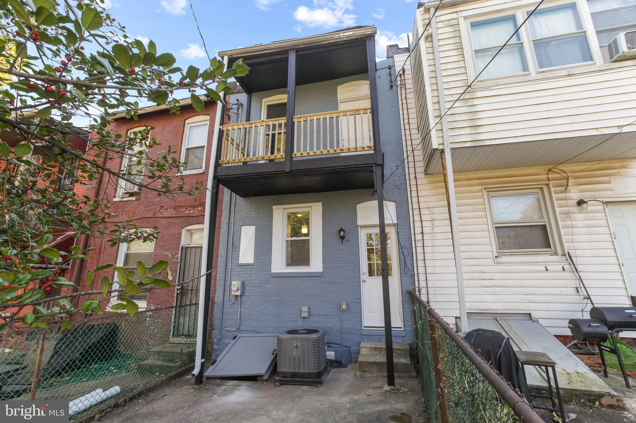 MOSHER - Residential Lease
