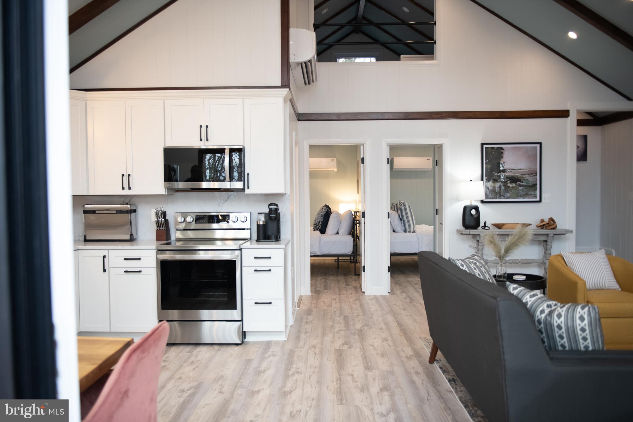 ASHBY RUN - Residential