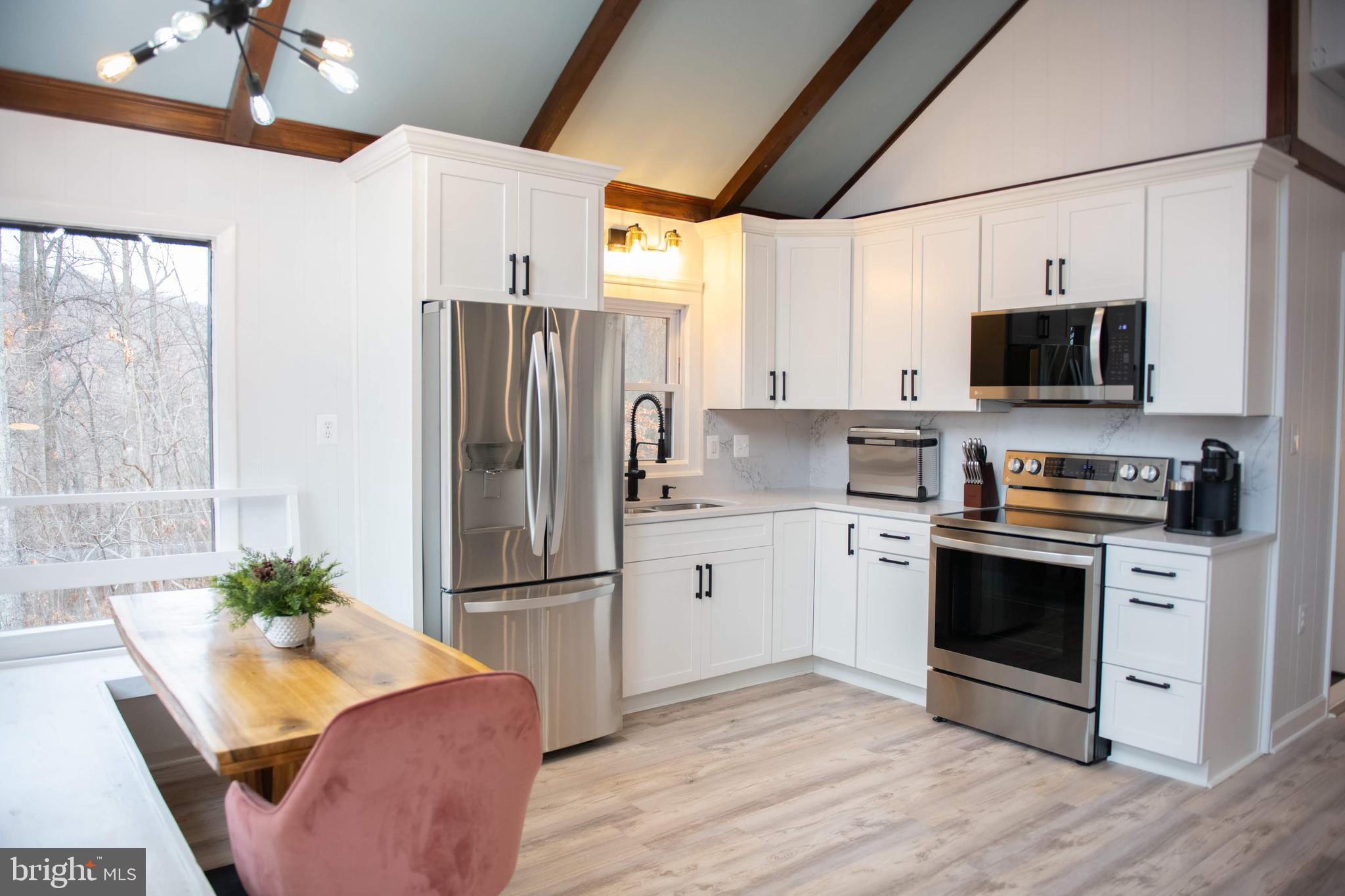 ASHBY RUN - Residential