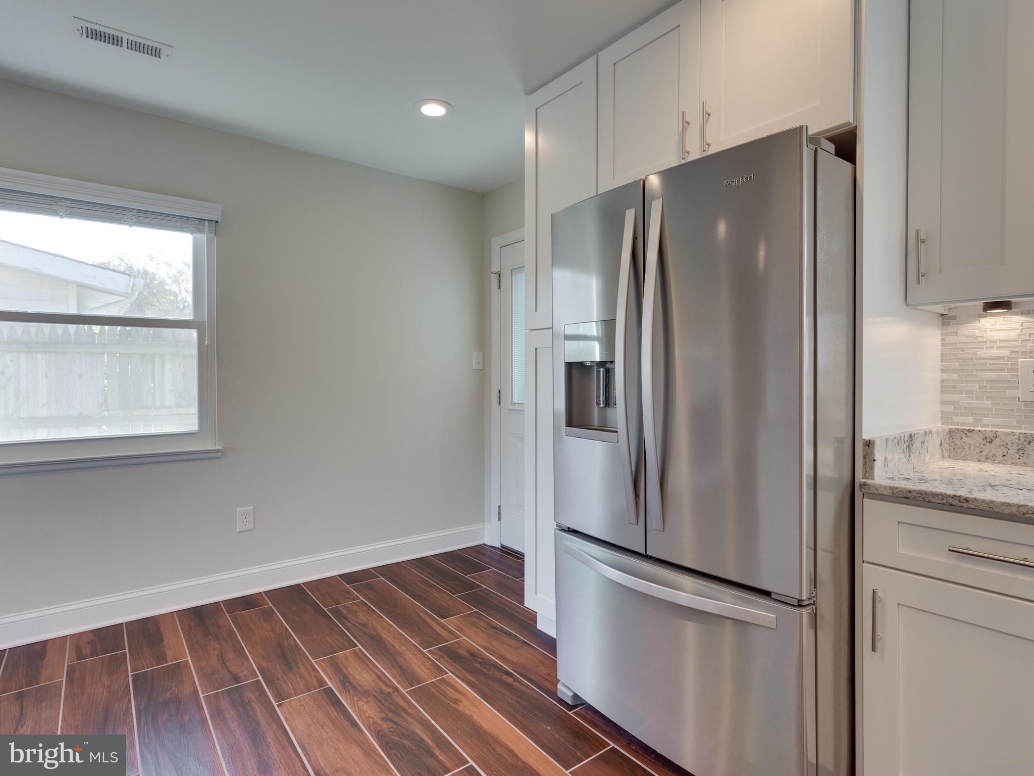 SPRINGFIELD ESTATES - Residential Lease