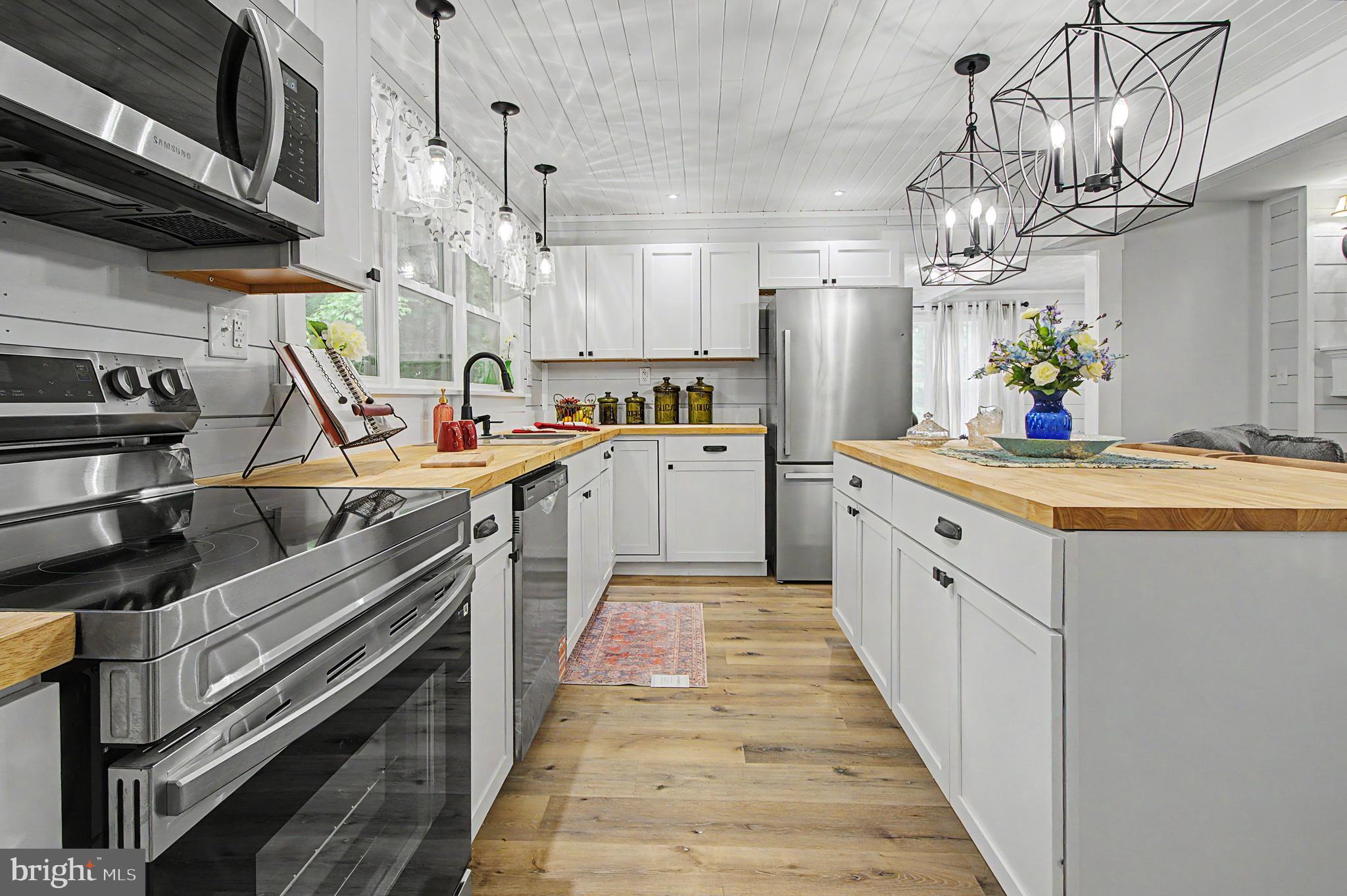 GRANTSVILLE - Residential
