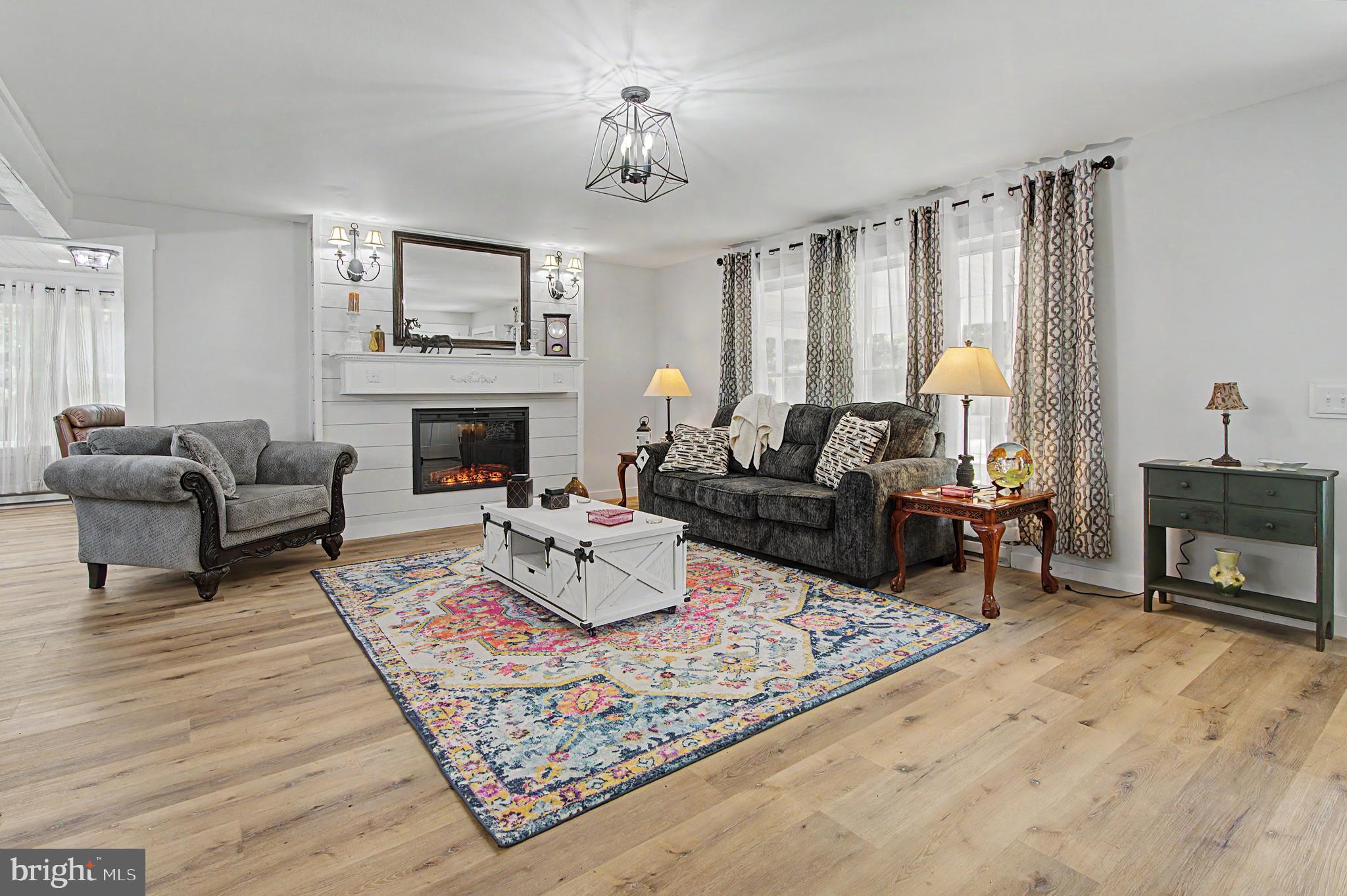 GRANTSVILLE - Residential