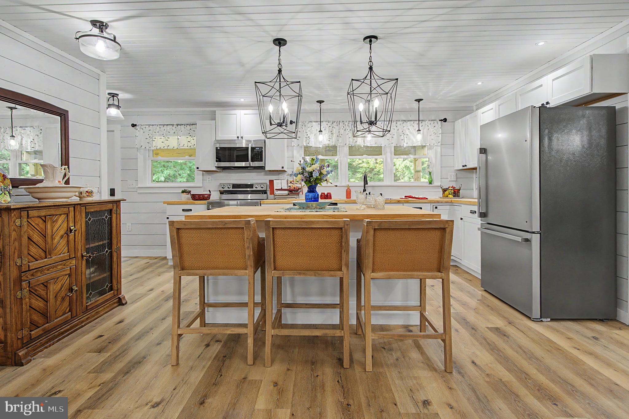 GRANTSVILLE - Residential