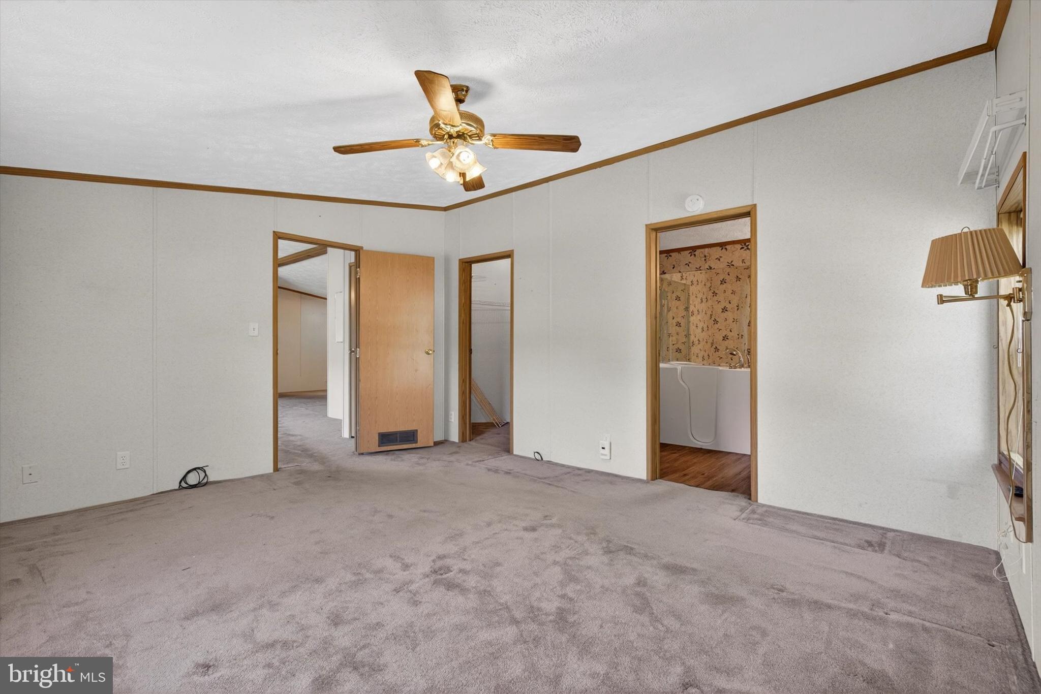 BOONES ESTATES - Residential