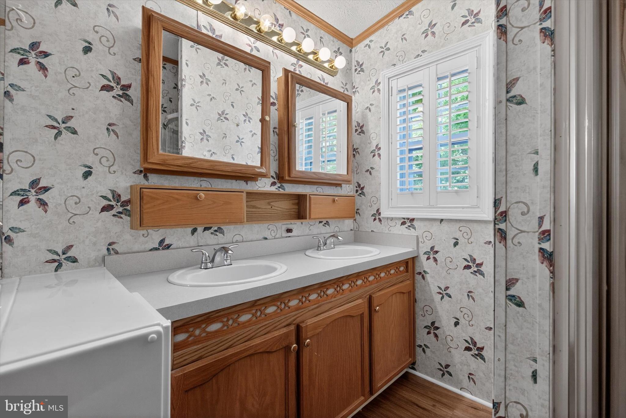 BOONES ESTATES - Residential