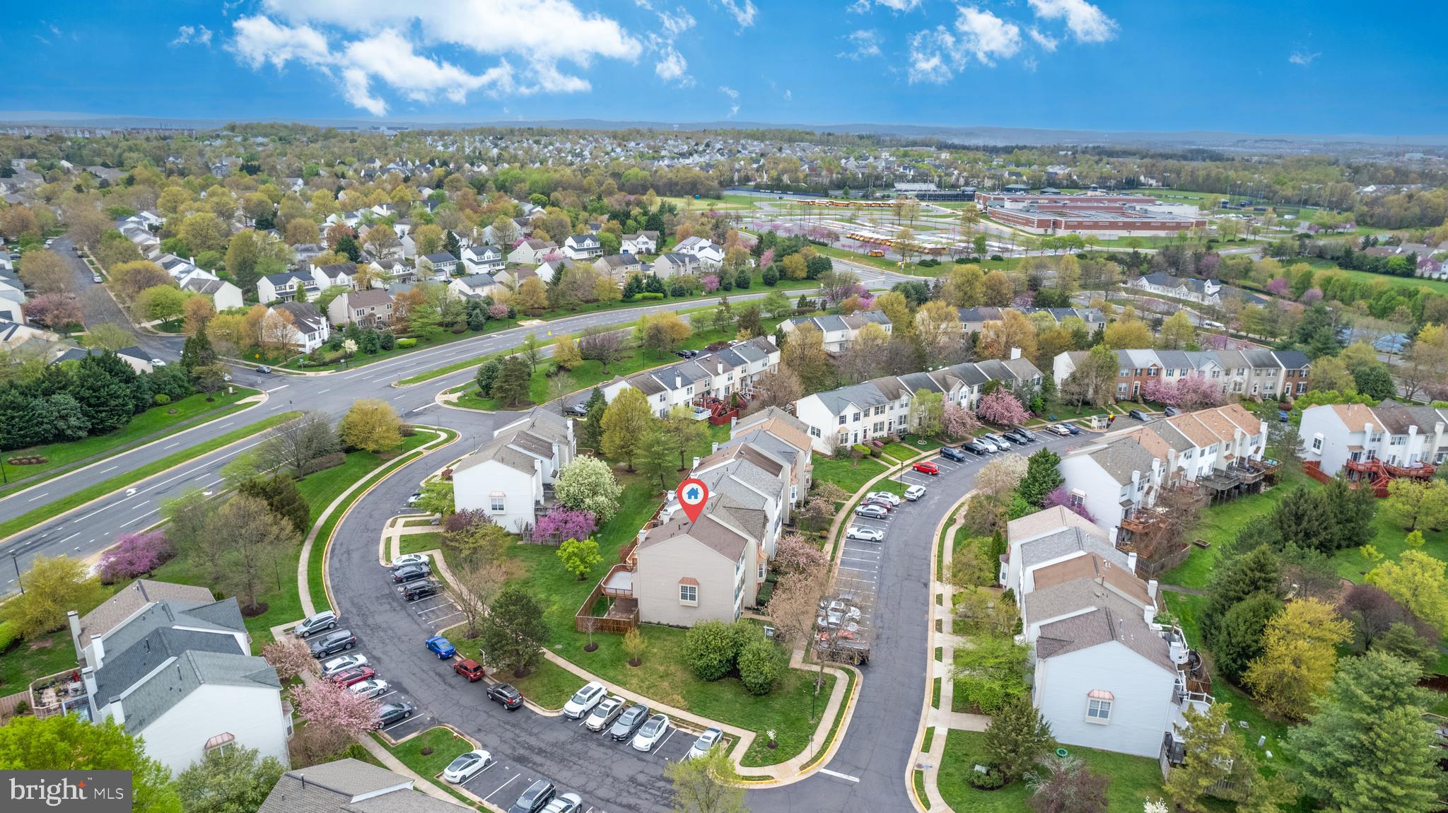 ASHBURN FARM - Residential