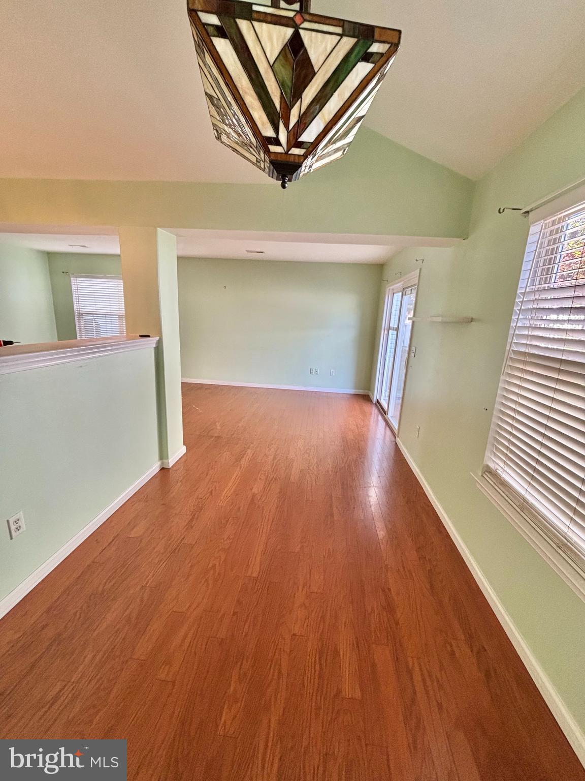 SEABRIGHT VILLAGE - Residential