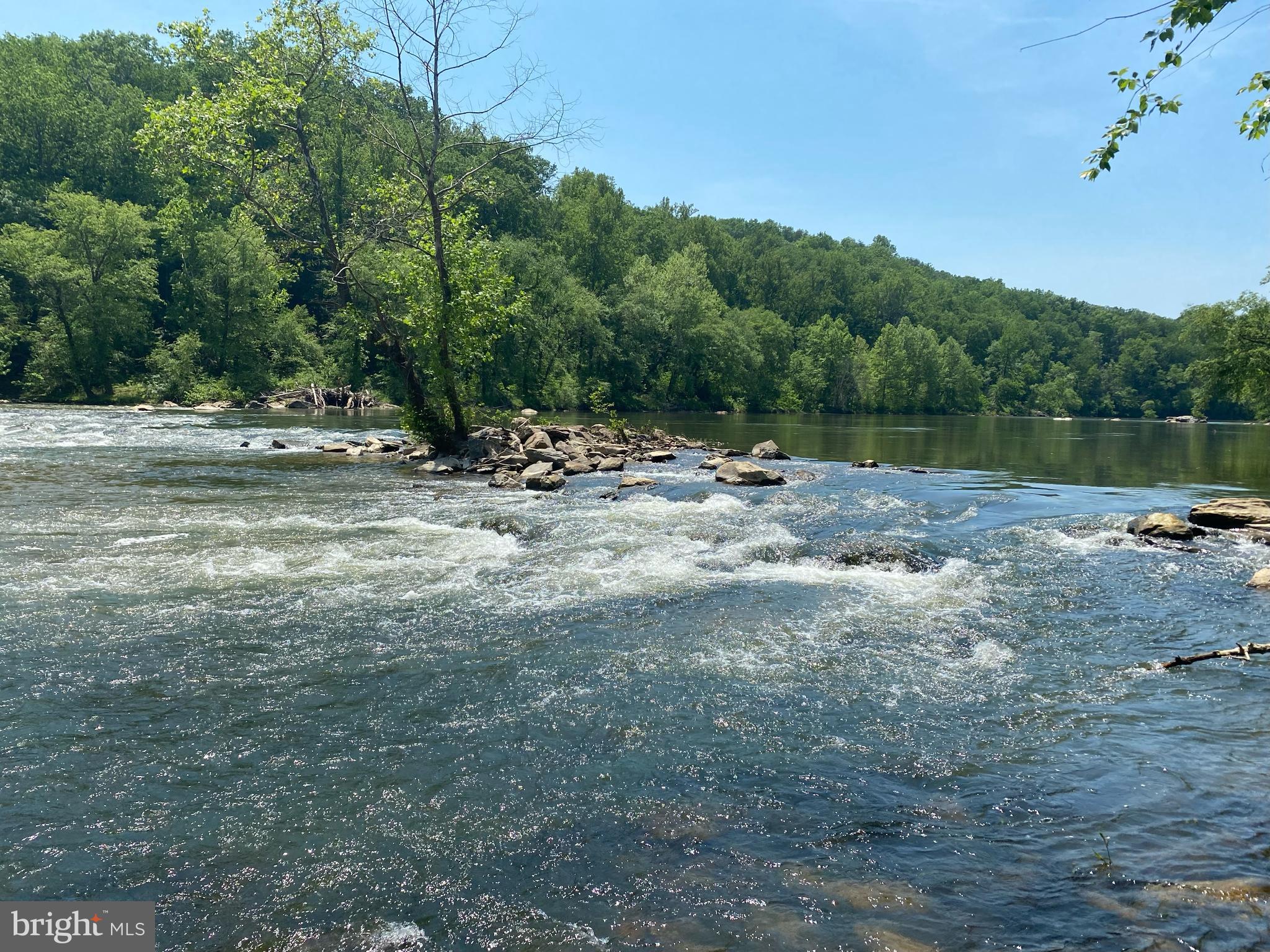 WELLINGTON CHASE ON THE RAPPAHANNOCK - Residential