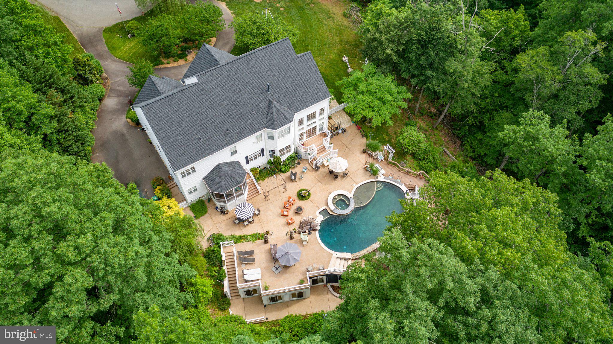 WELLINGTON CHASE ON THE RAPPAHANNOCK - Residential
