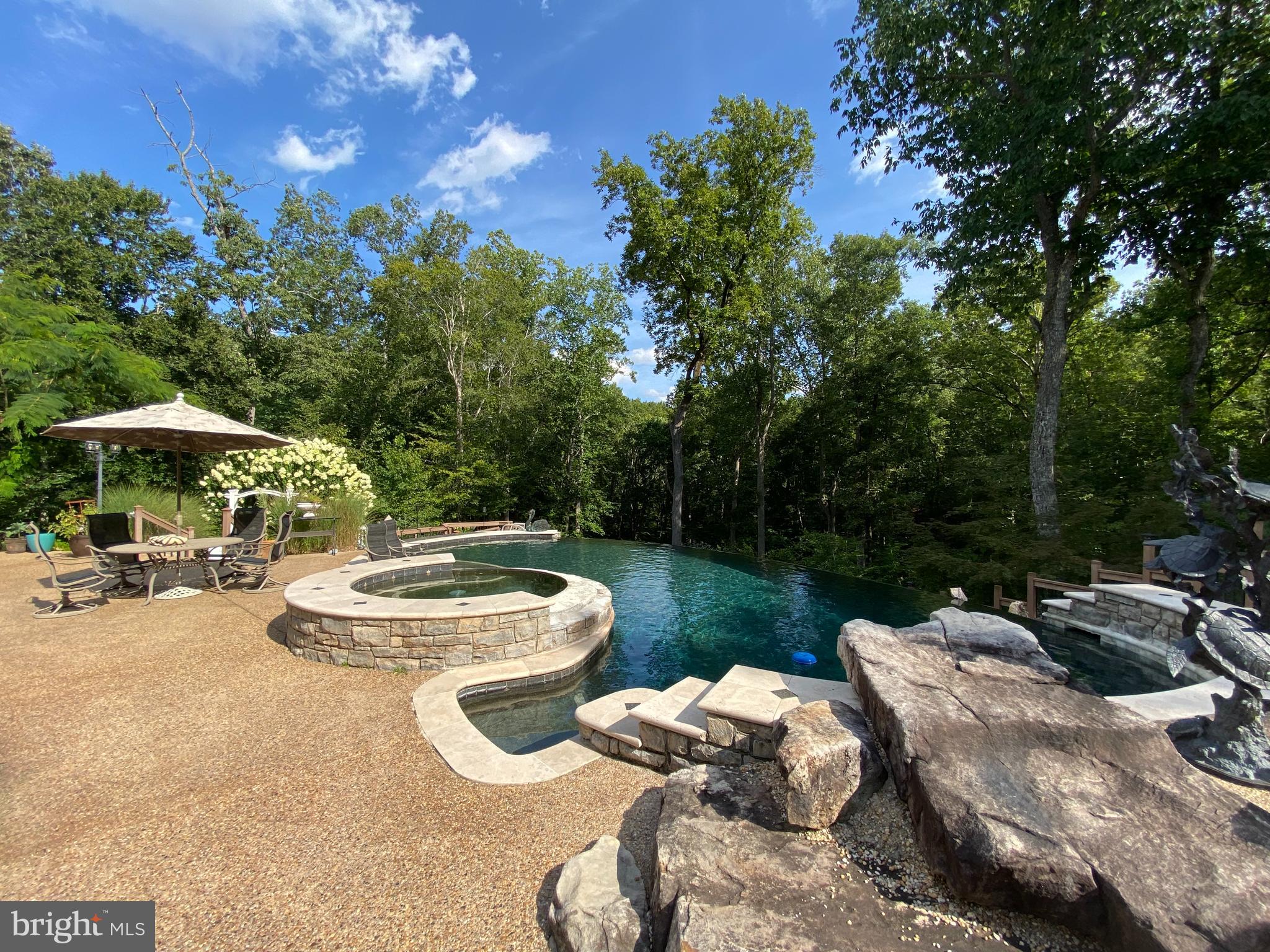 WELLINGTON CHASE ON THE RAPPAHANNOCK - Residential