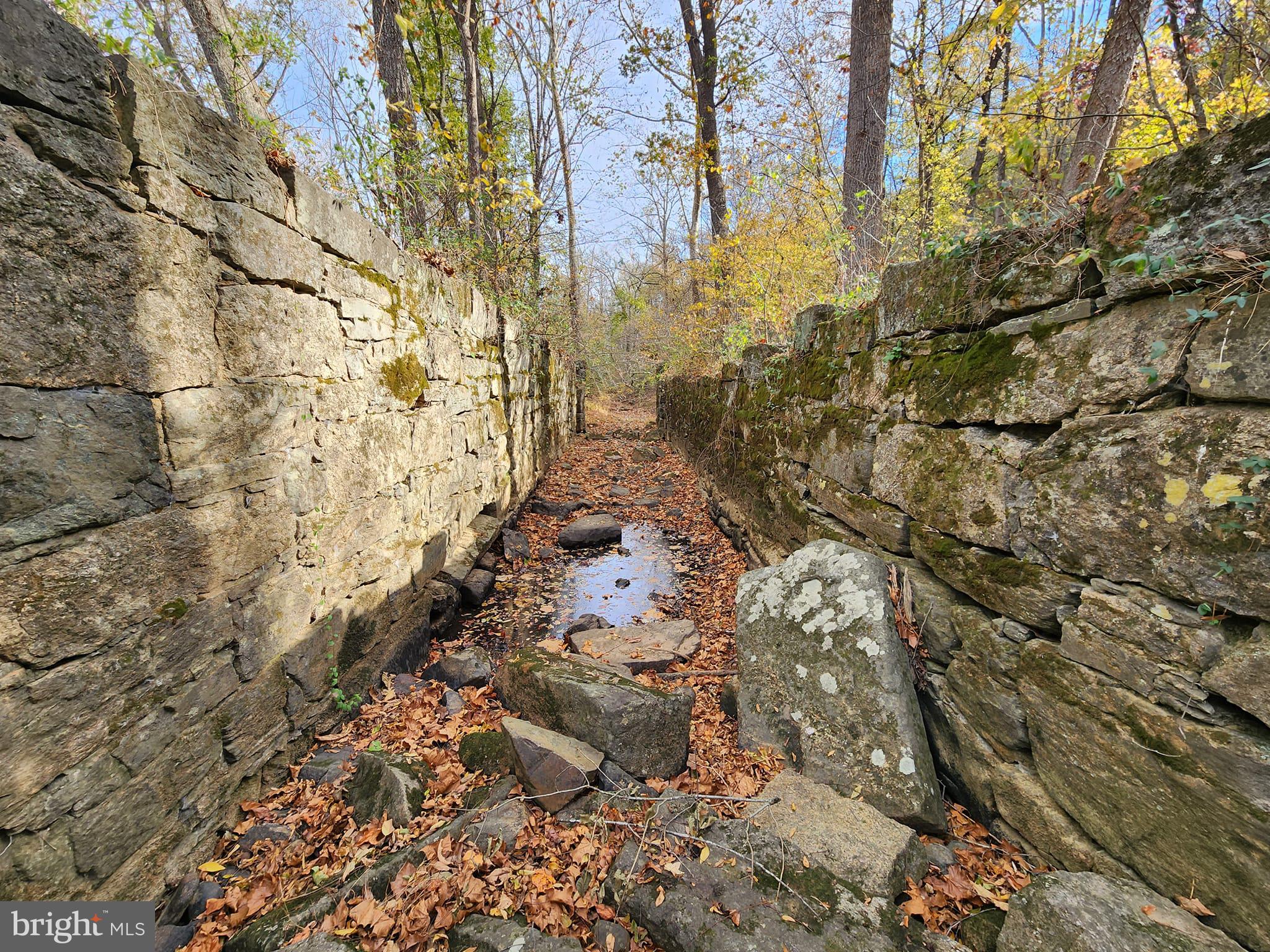 WELLINGTON CHASE ON THE RAPPAHANNOCK - Residential