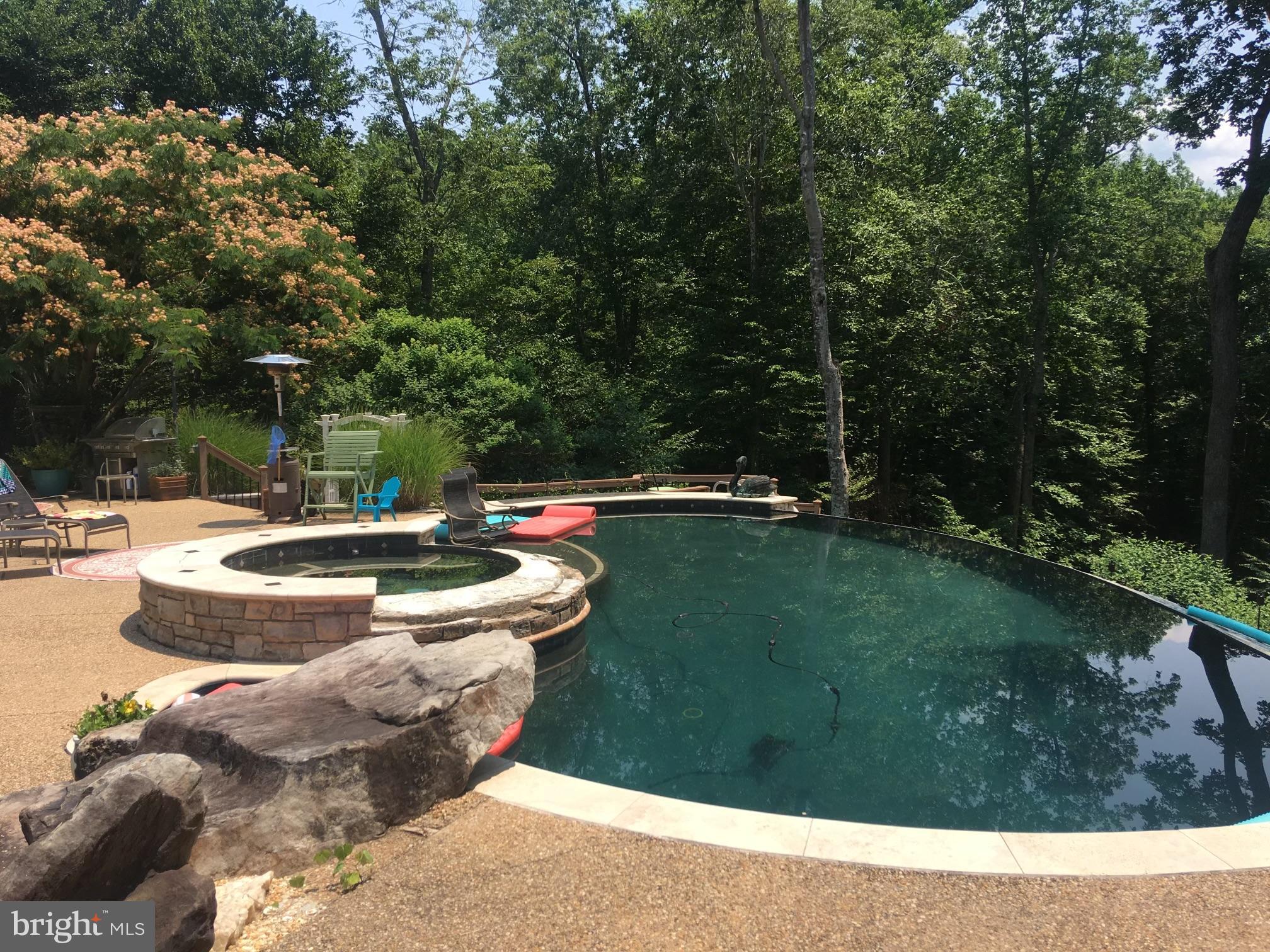 WELLINGTON CHASE ON THE RAPPAHANNOCK - Residential