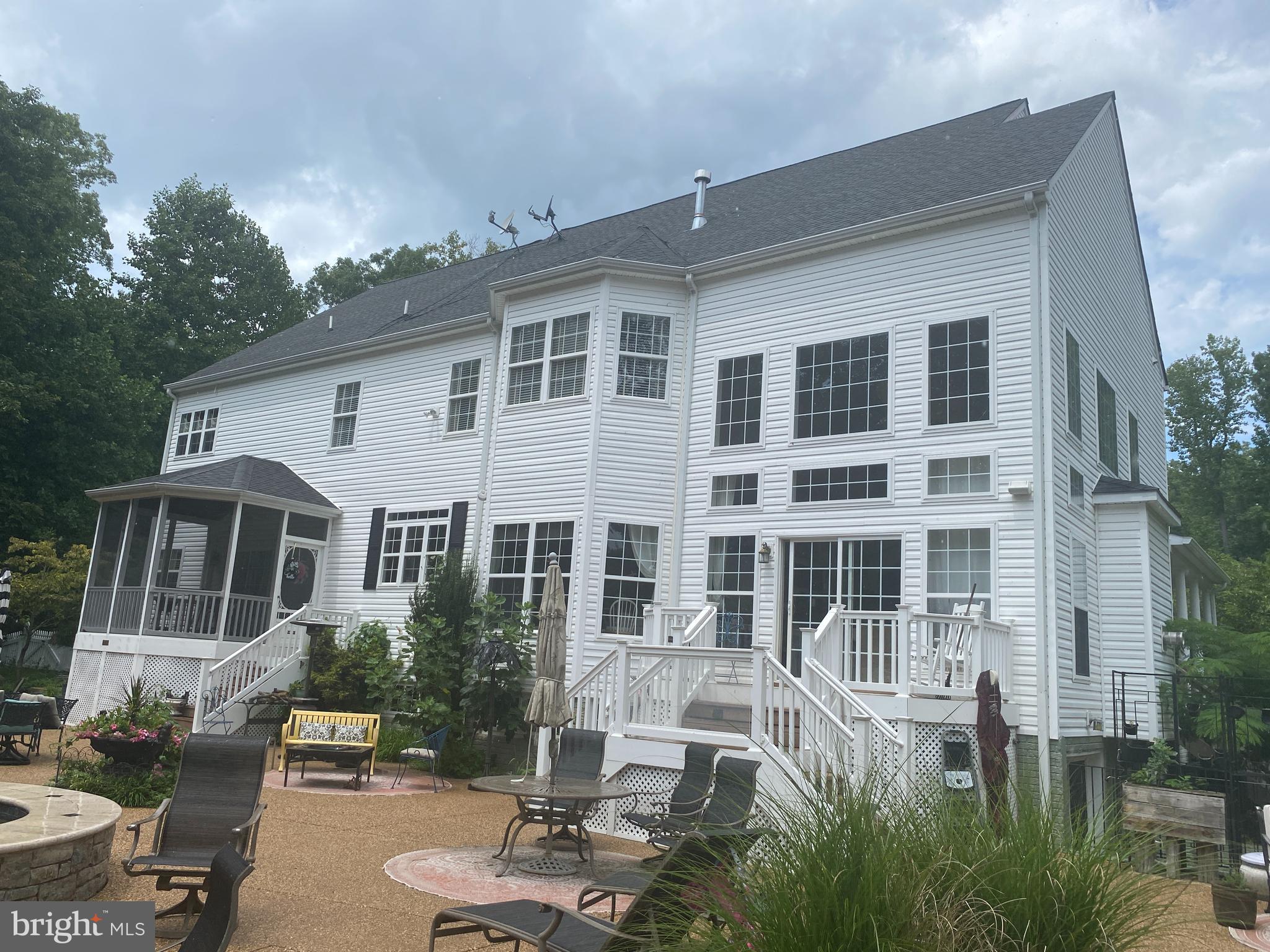 WELLINGTON CHASE ON THE RAPPAHANNOCK - Residential