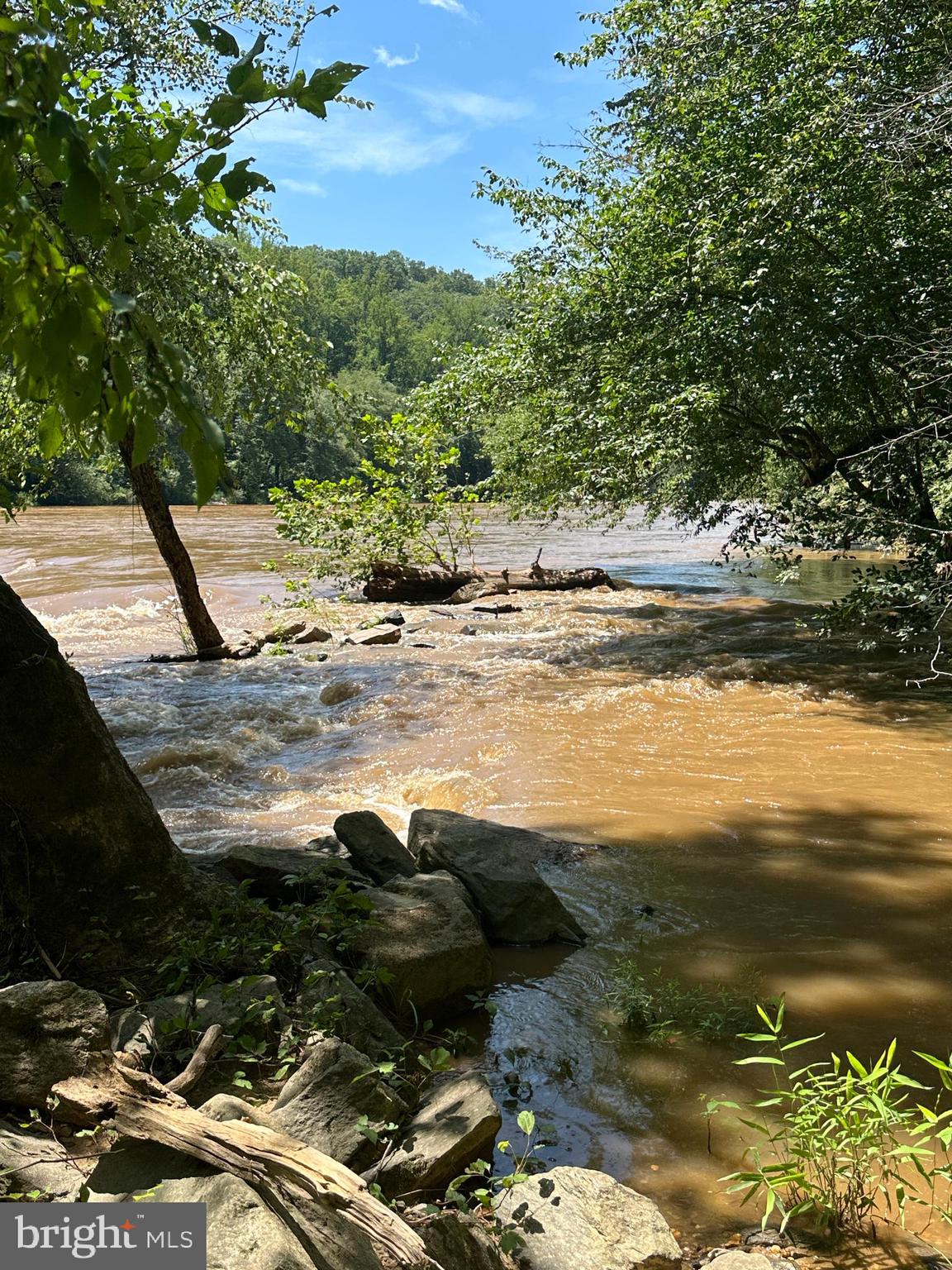 WELLINGTON CHASE ON THE RAPPAHANNOCK - Residential