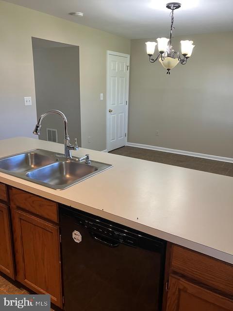 MEADOWBROOK - Residential