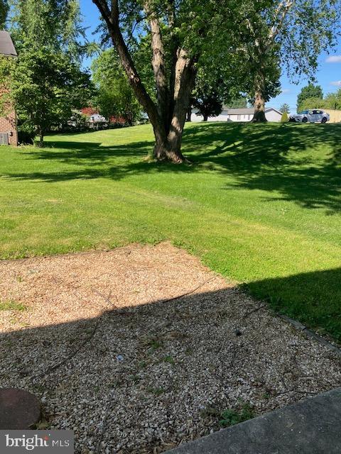 MEADOWBROOK - Residential